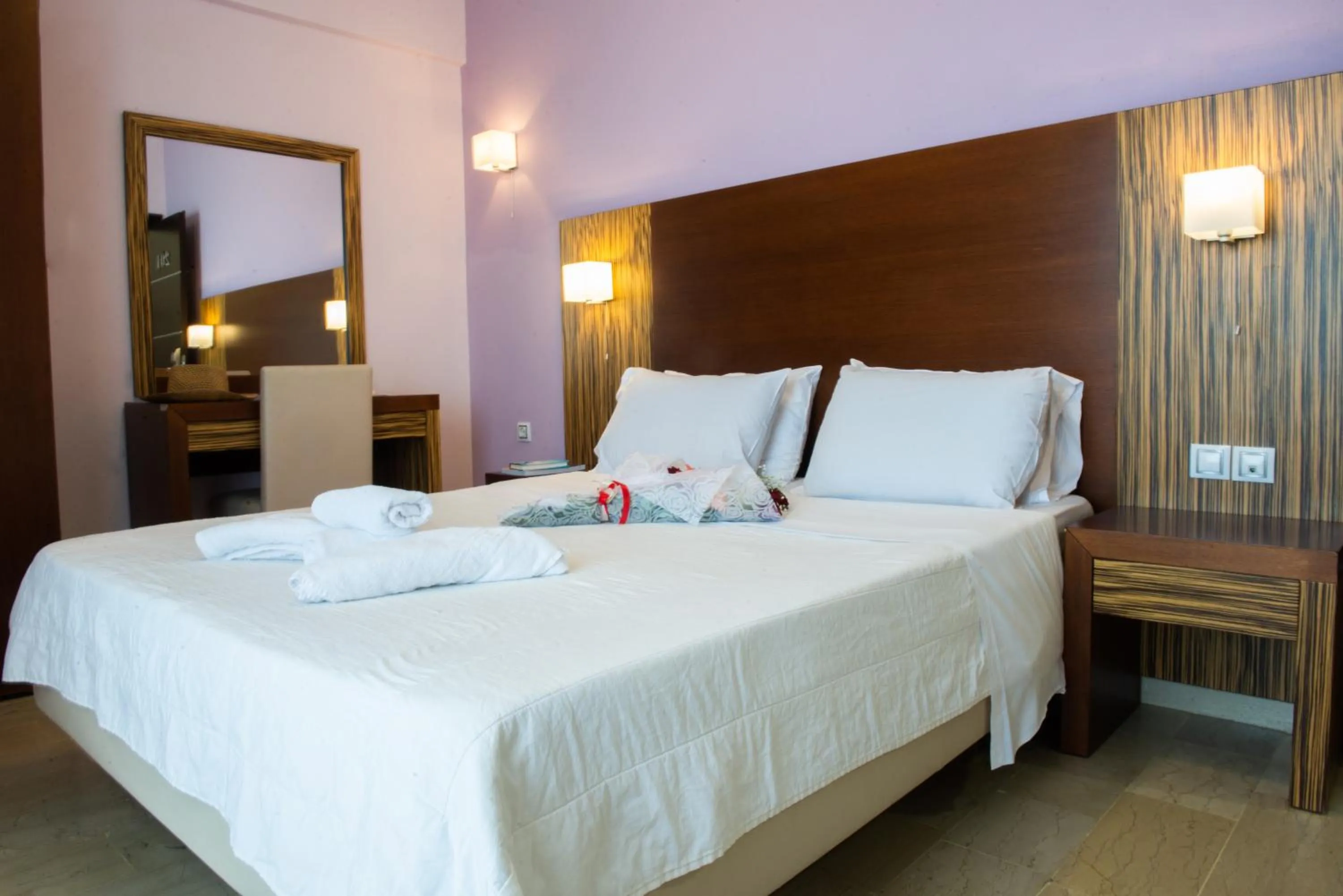 Bed in GOLDEN SUN Κokkoni Beach Hotel