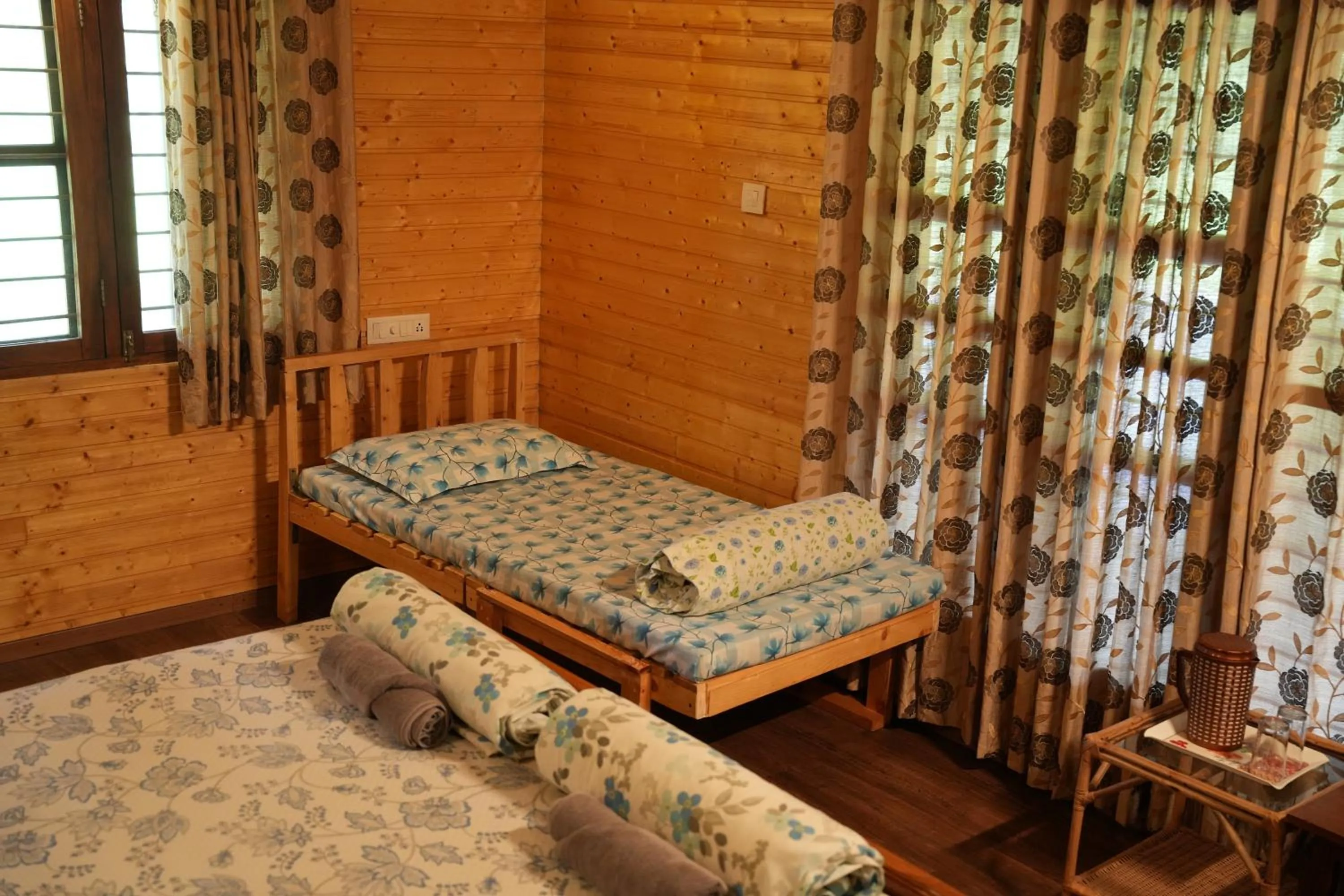 Bed in labdhi Resorts Masinagudi- Stag Groups not allowed