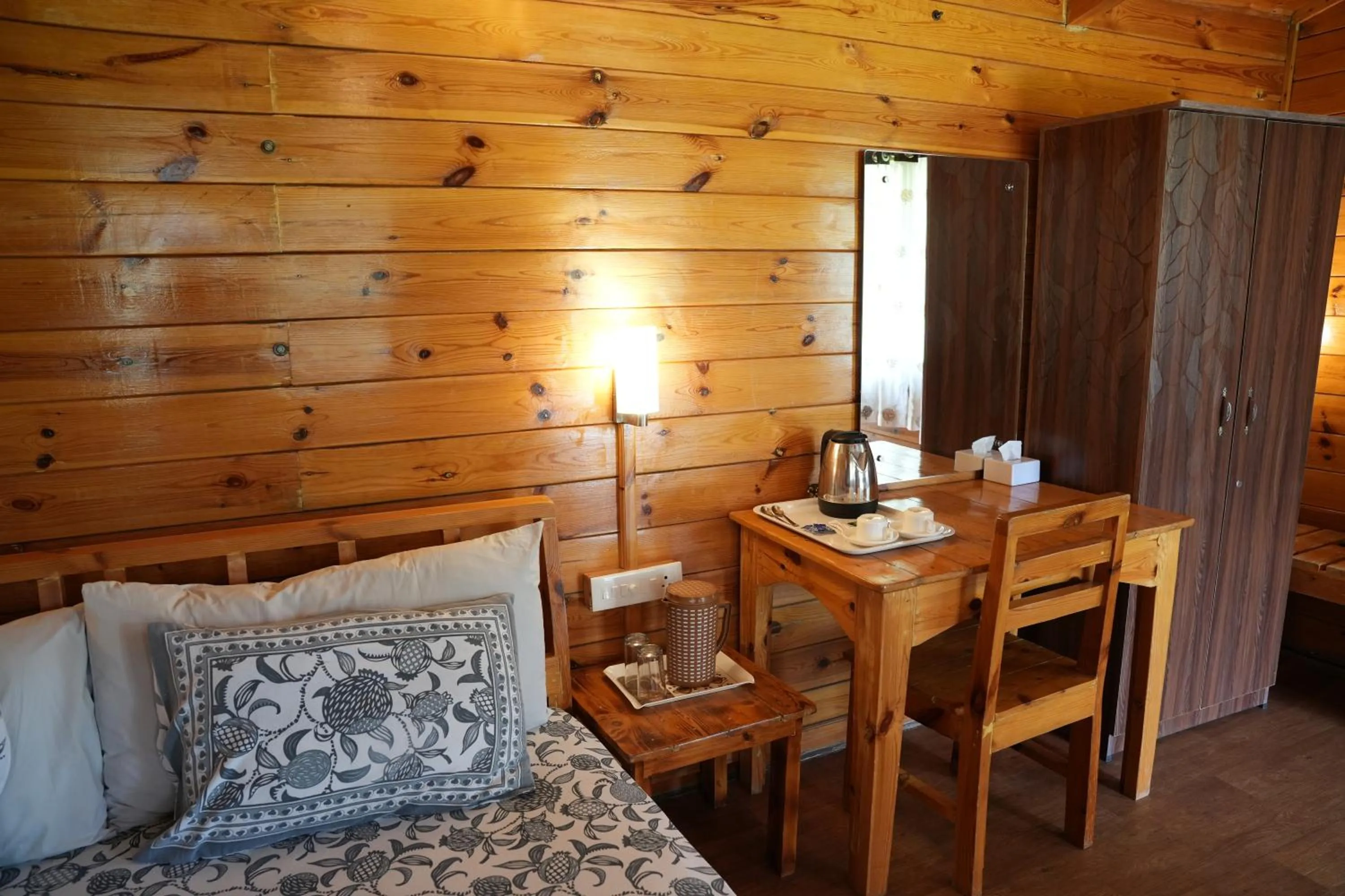 Bed in labdhi Resorts Masinagudi- Stag Groups not allowed