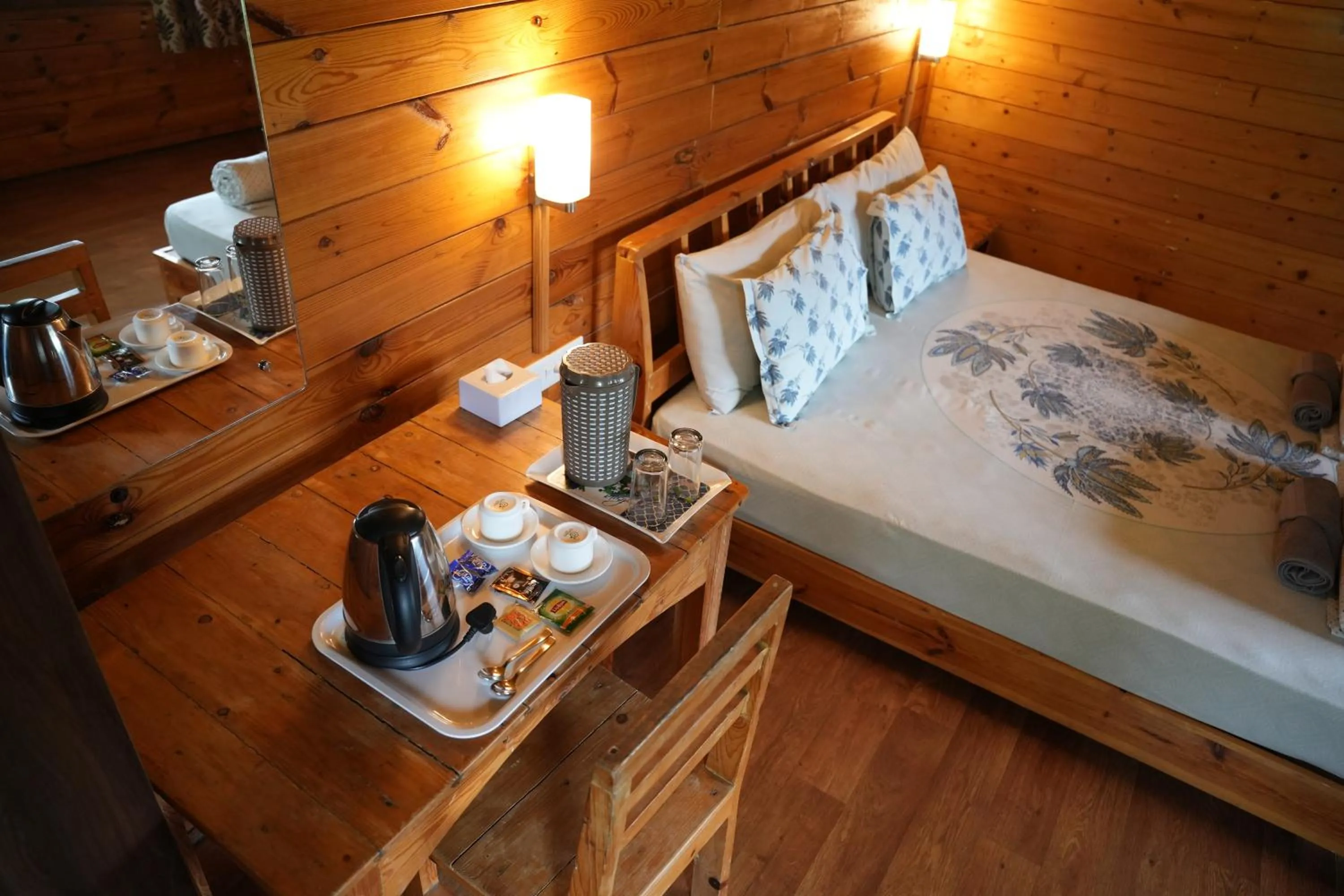 Bed in labdhi Resorts Masinagudi- Stag Groups not allowed