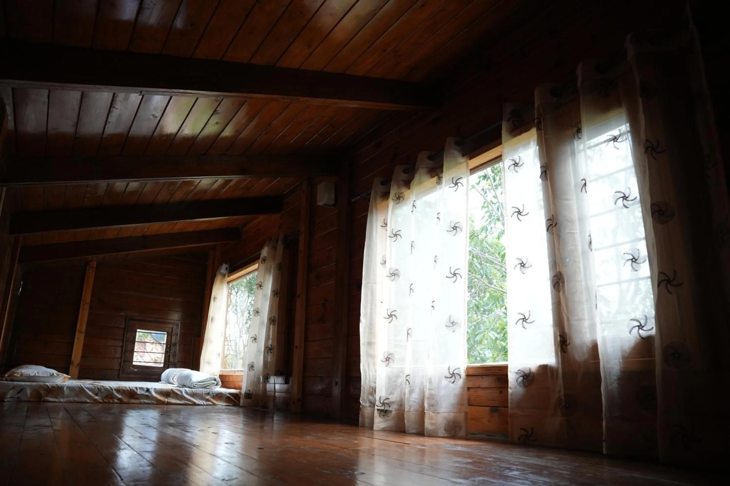 Bed in labdhi Resorts Masinagudi- Stag Groups not allowed