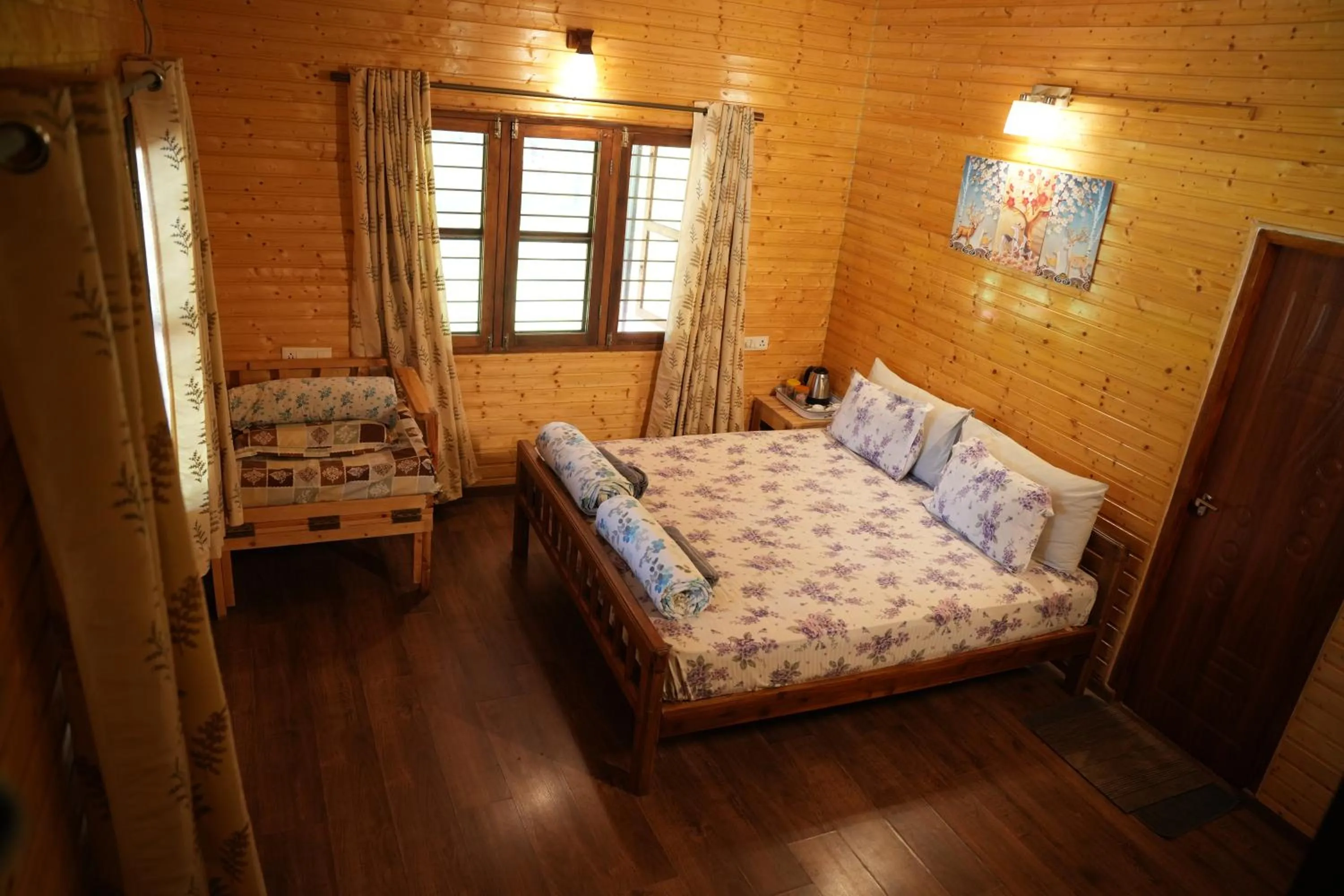 Bed in labdhi Resorts Masinagudi- Stag Groups not allowed