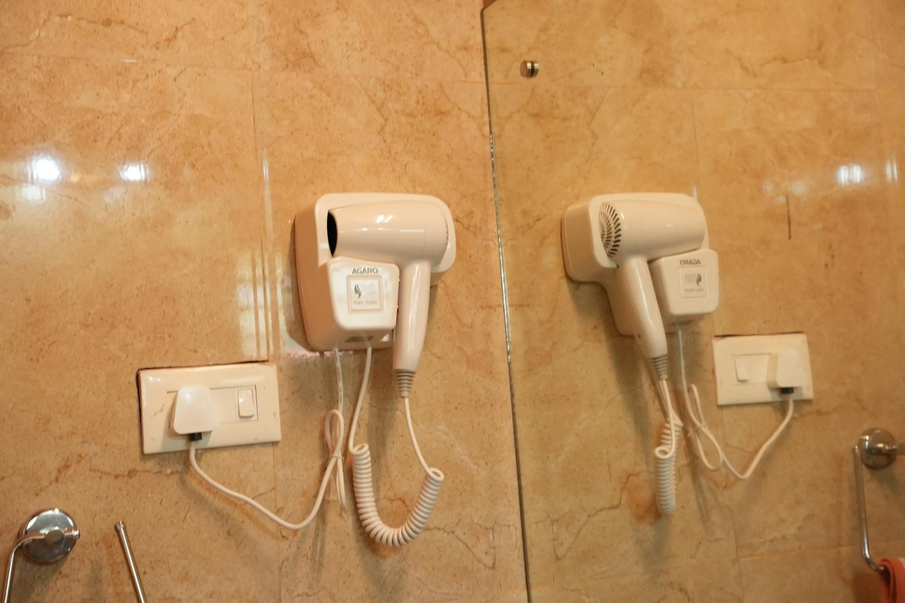 Shower in labdhi Resorts Masinagudi- Stag Groups not allowed