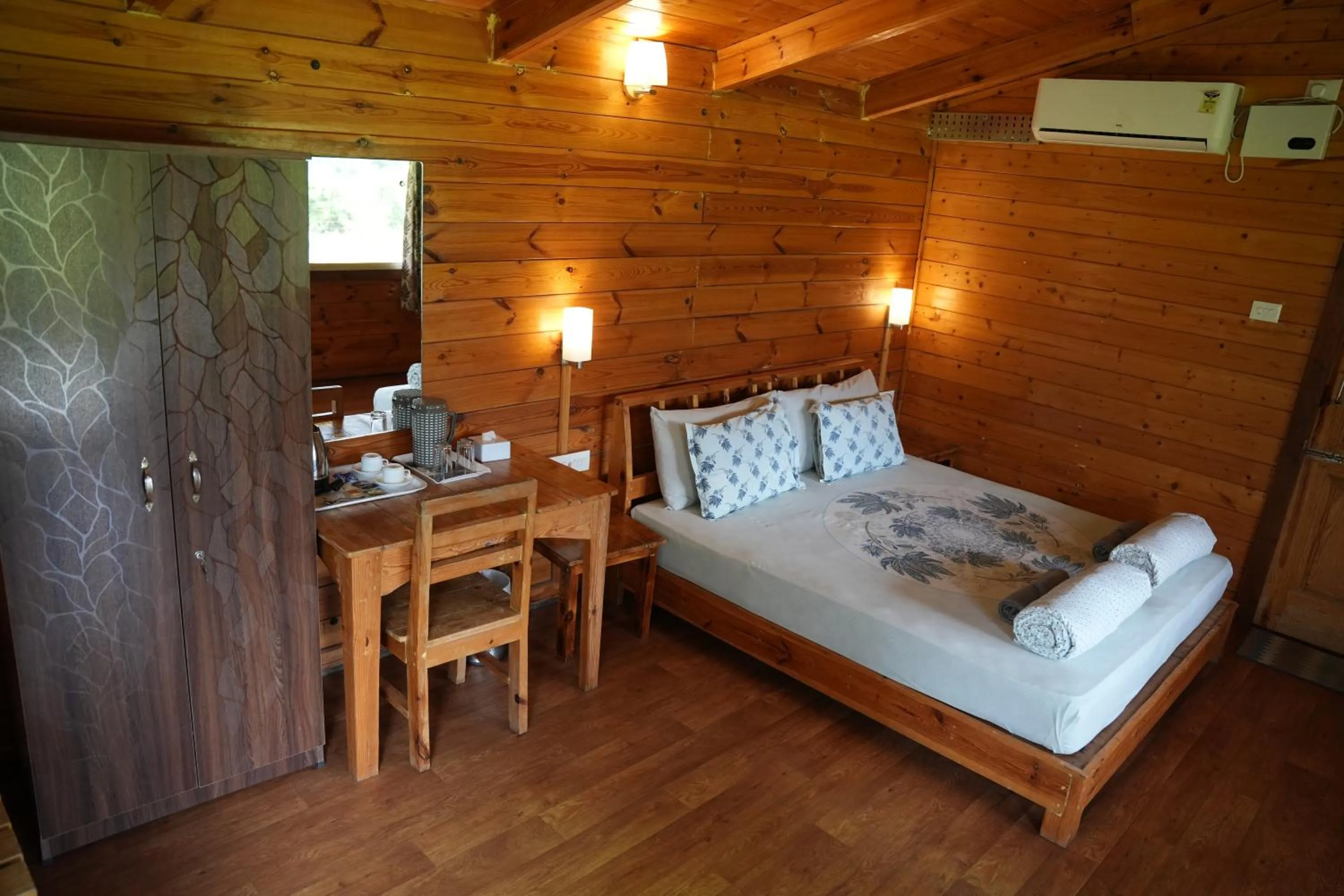 Photo of the whole room in labdhi Resorts Masinagudi- Stag Groups not allowed