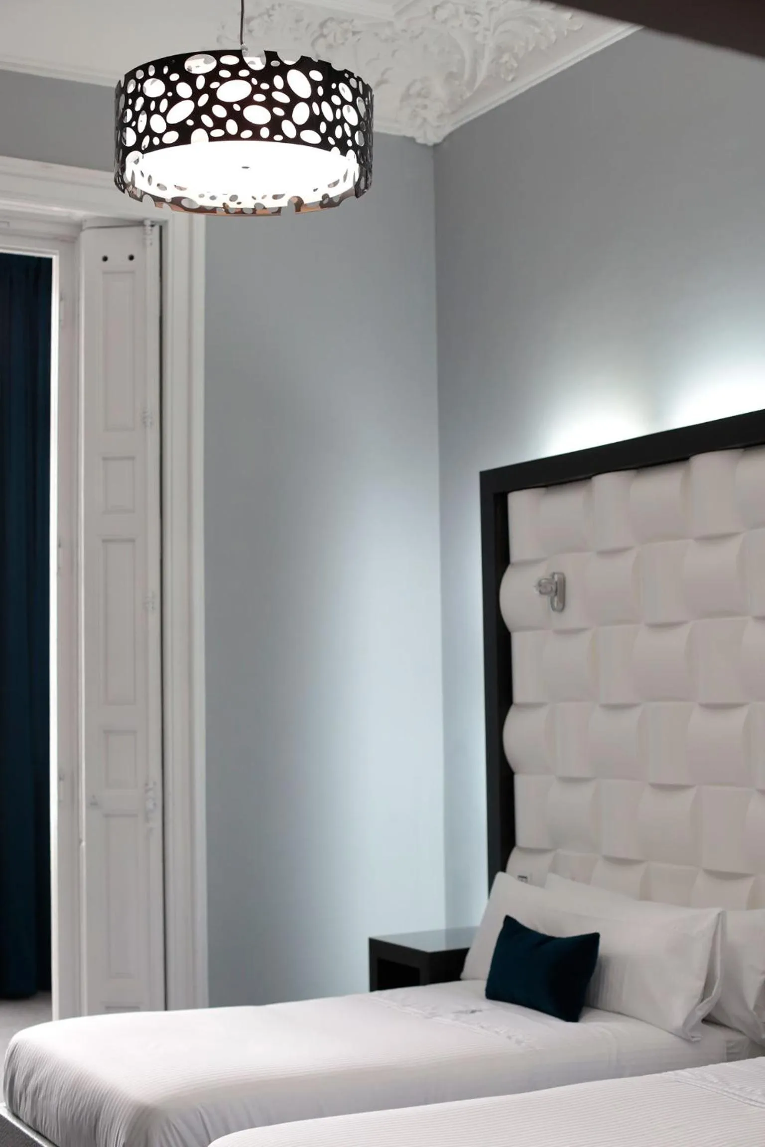 Decorative detail, Bed in Amra Barcelona Gran Via