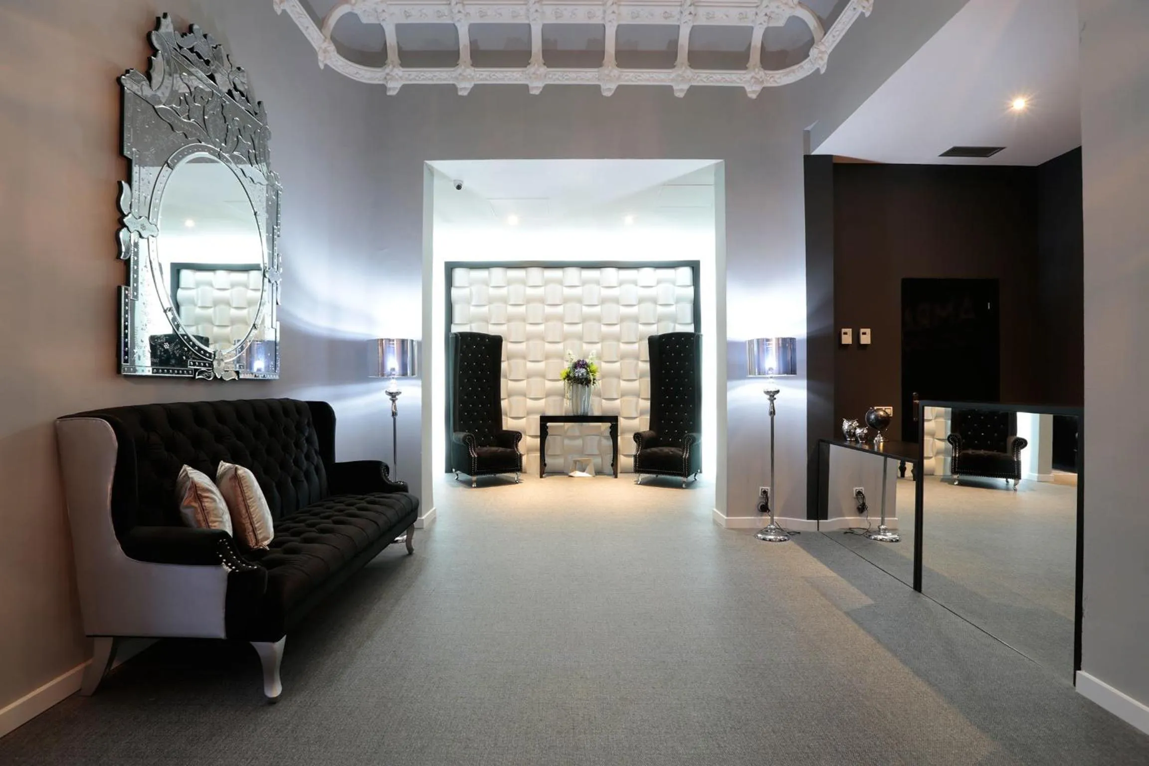 Facade/entrance in Amra Barcelona Gran Via