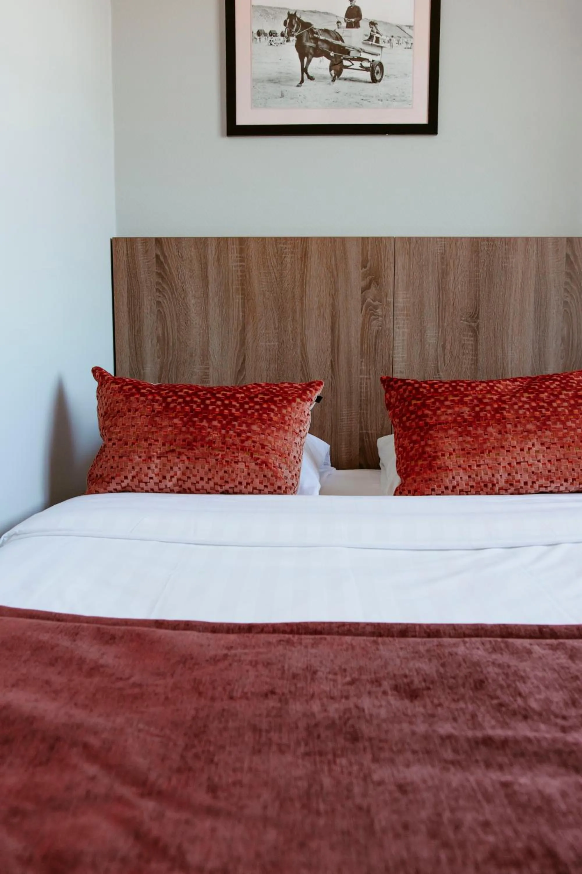 Bed in Hotel Victoria