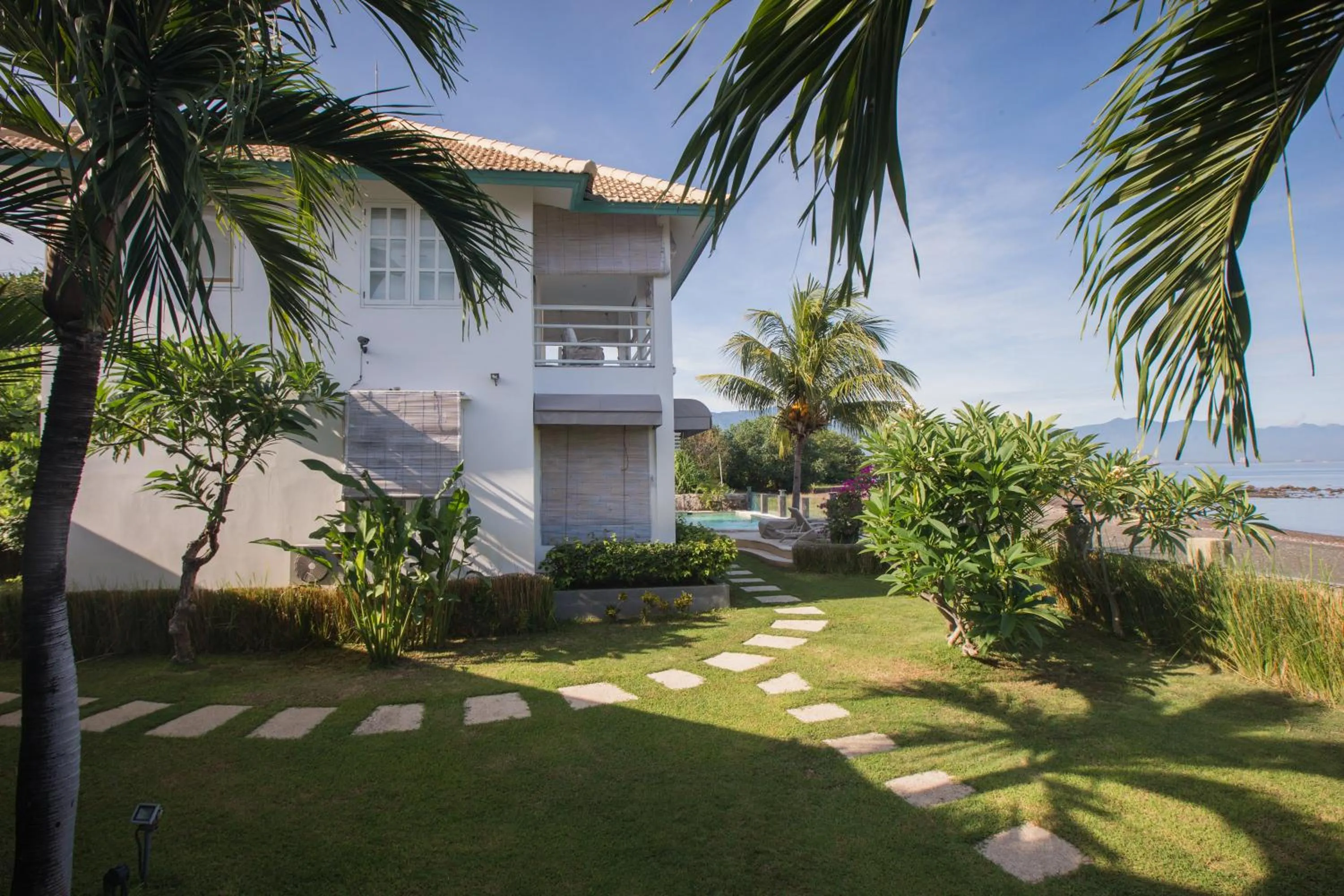 Facade/entrance in Mayo Resort