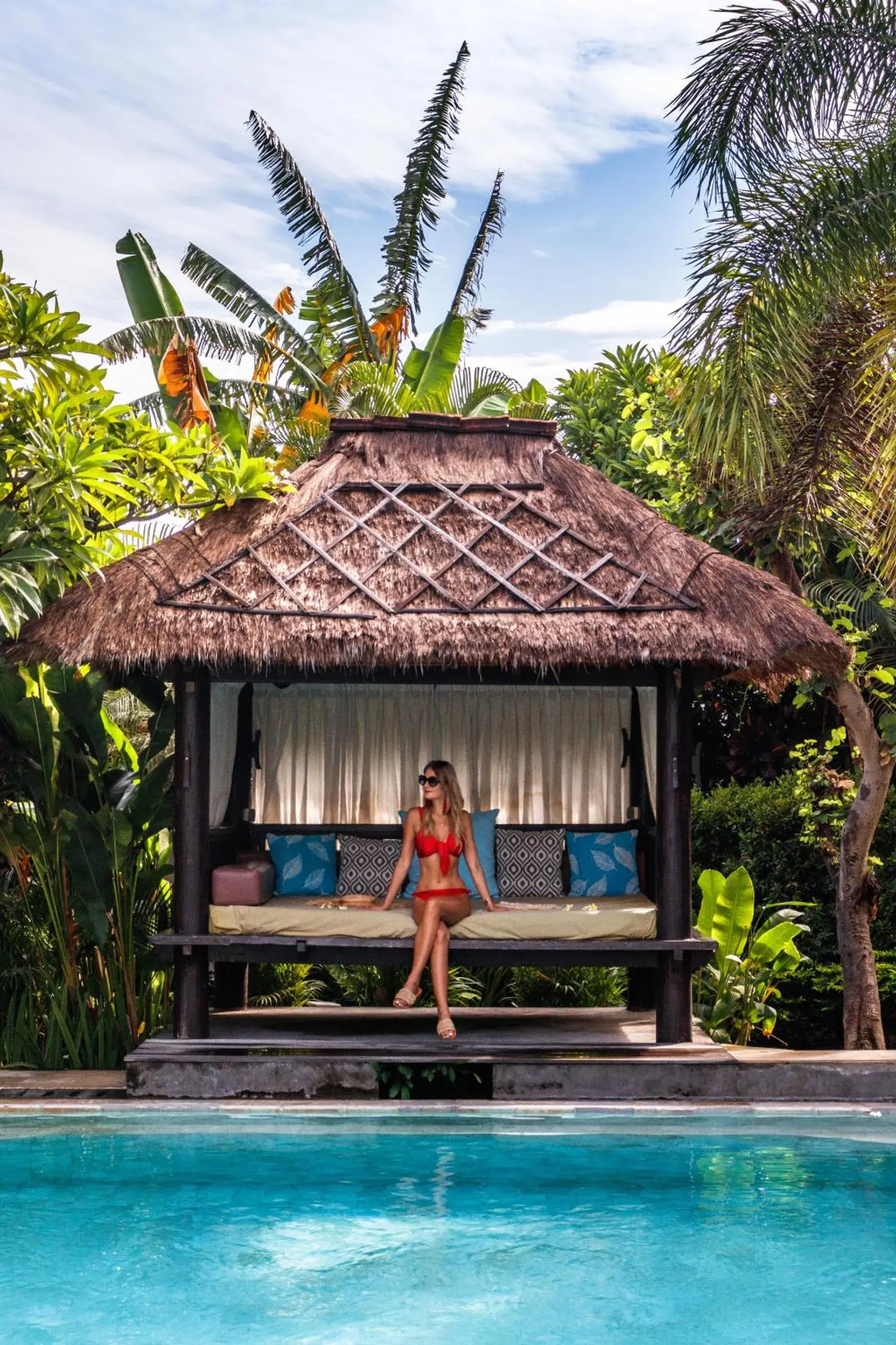 Pool view in Mayo Resort Pool view in Mayo Resort