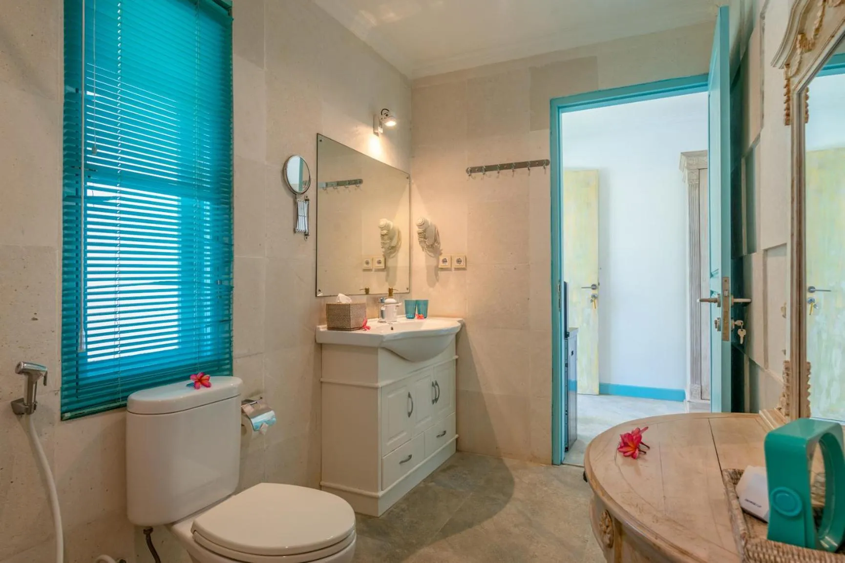 Toilet in Mayo Resort