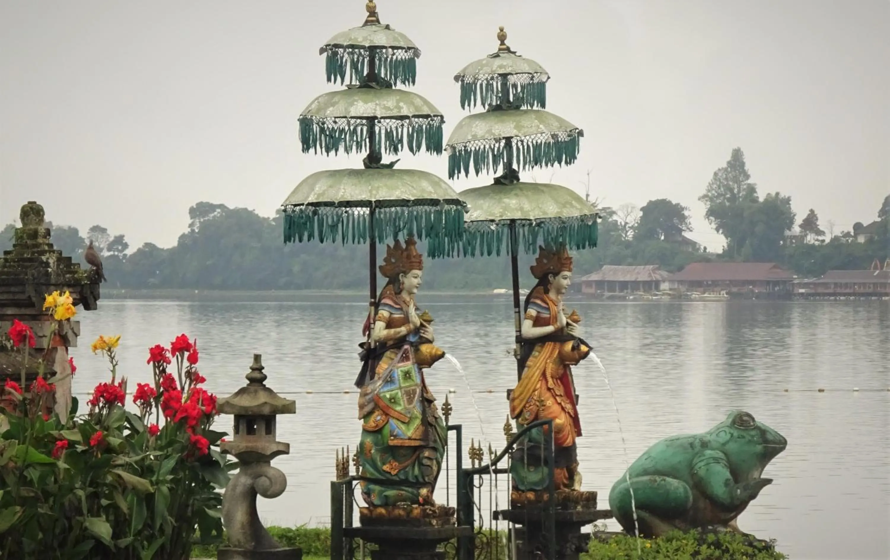 Nearby landmark in Mayo Resort