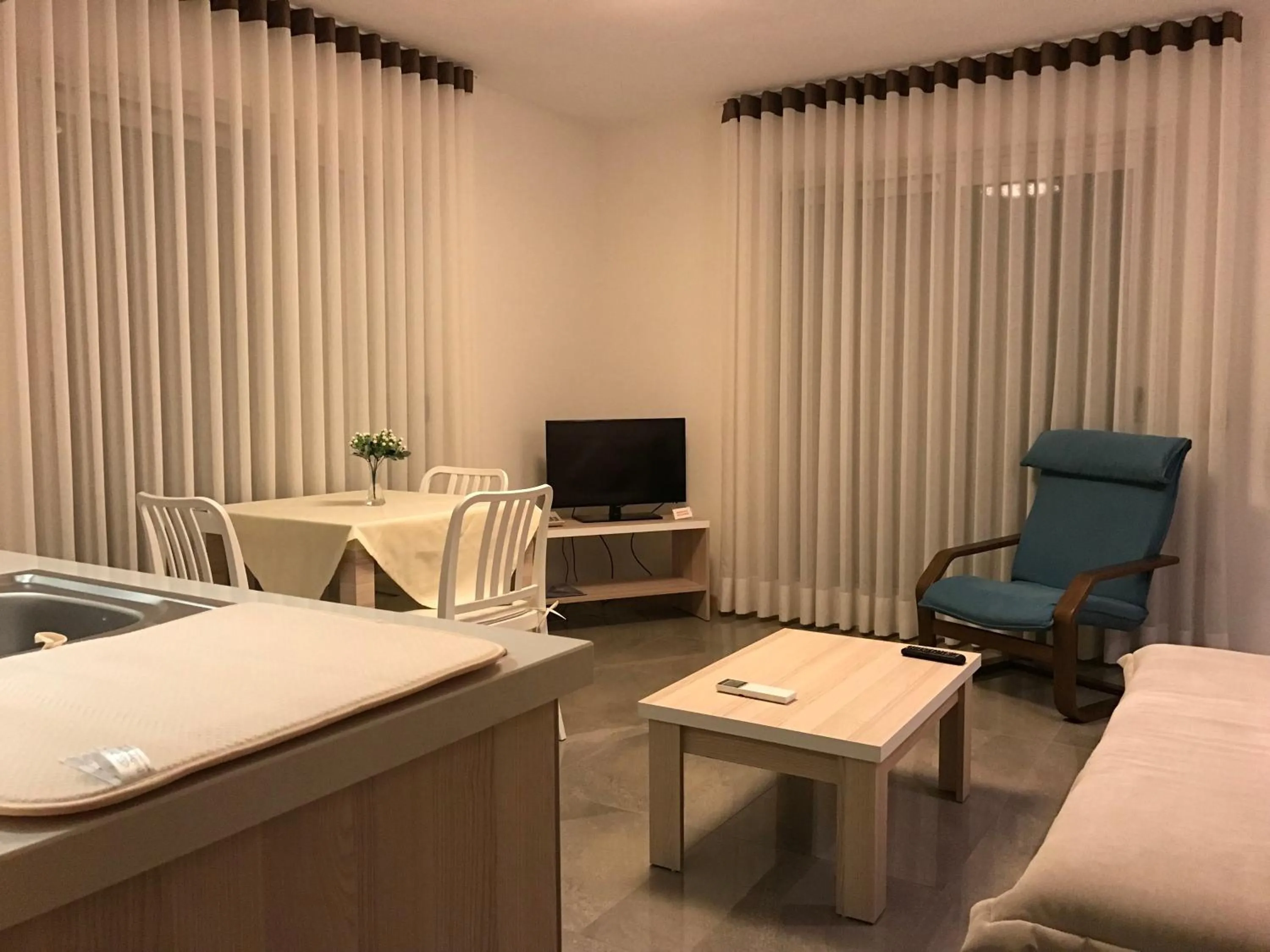 Living room in EVN Hotel