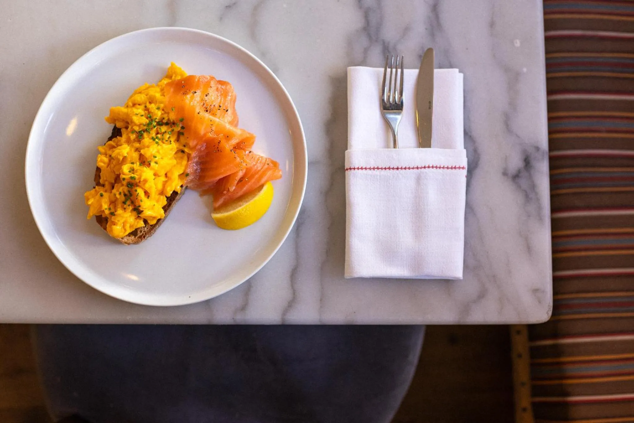 Food and drinks in Artist Residence London