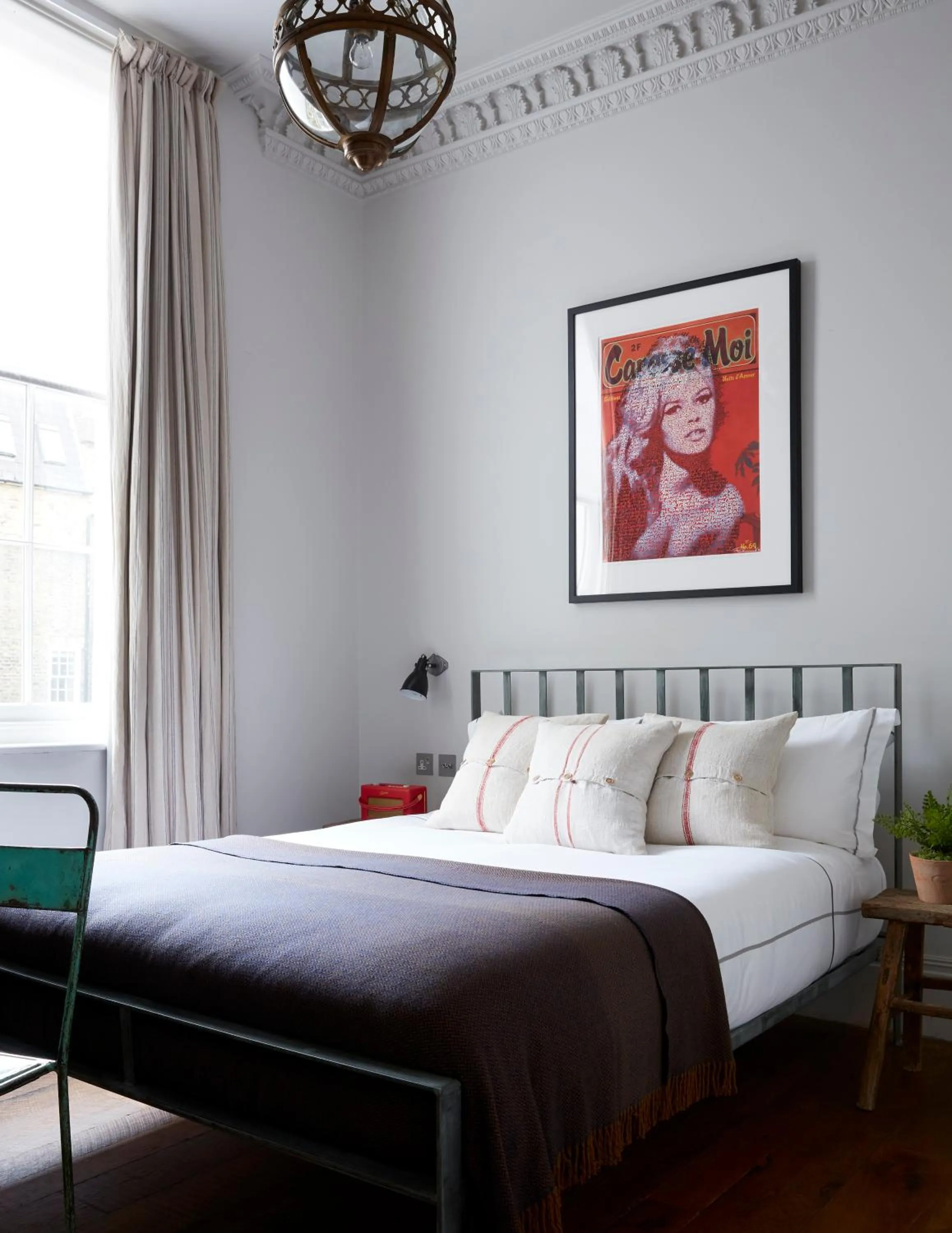 Bed in Artist Residence London