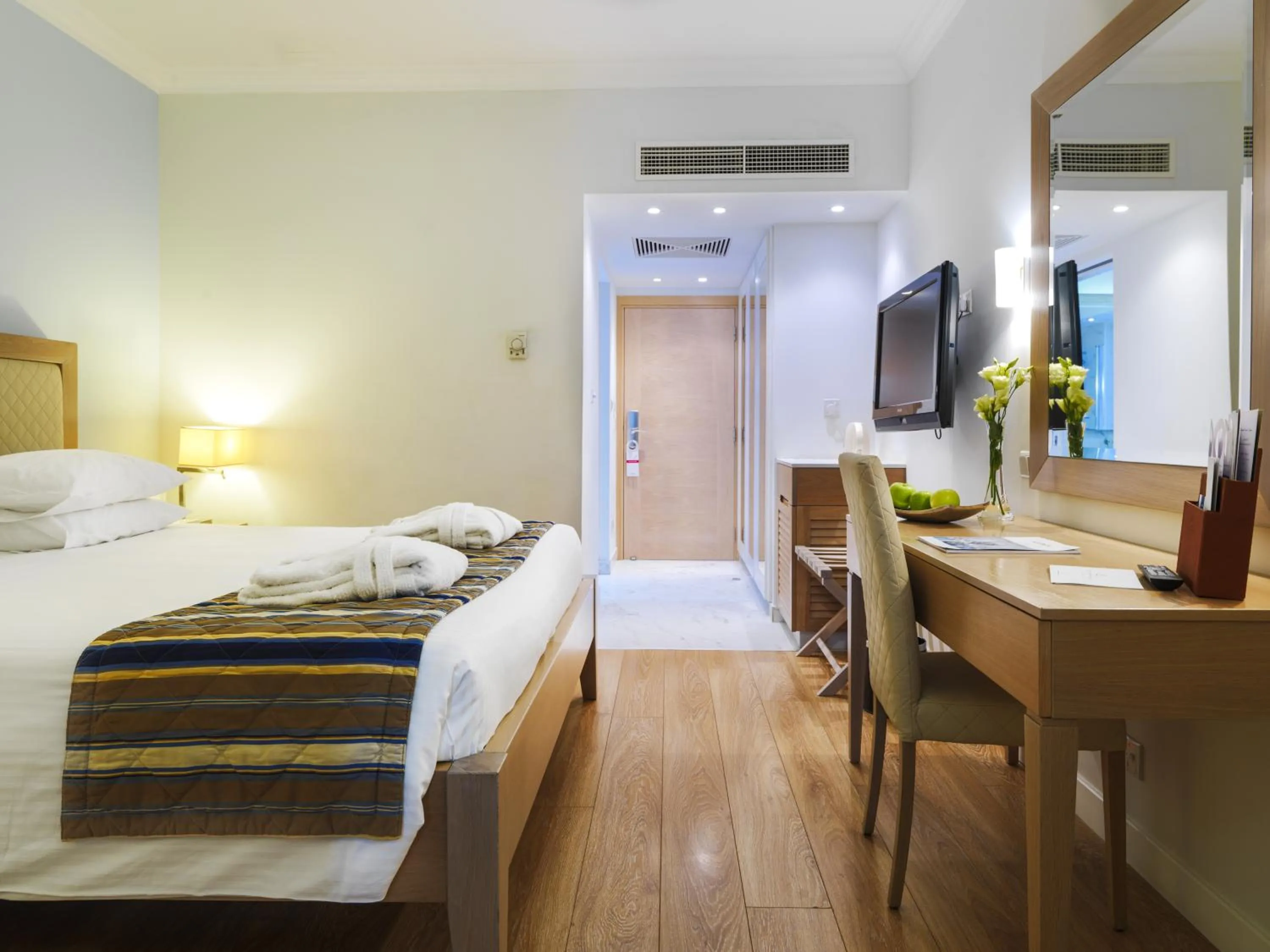 Bedroom, Bed in Olympic Lagoon Resort Paphos