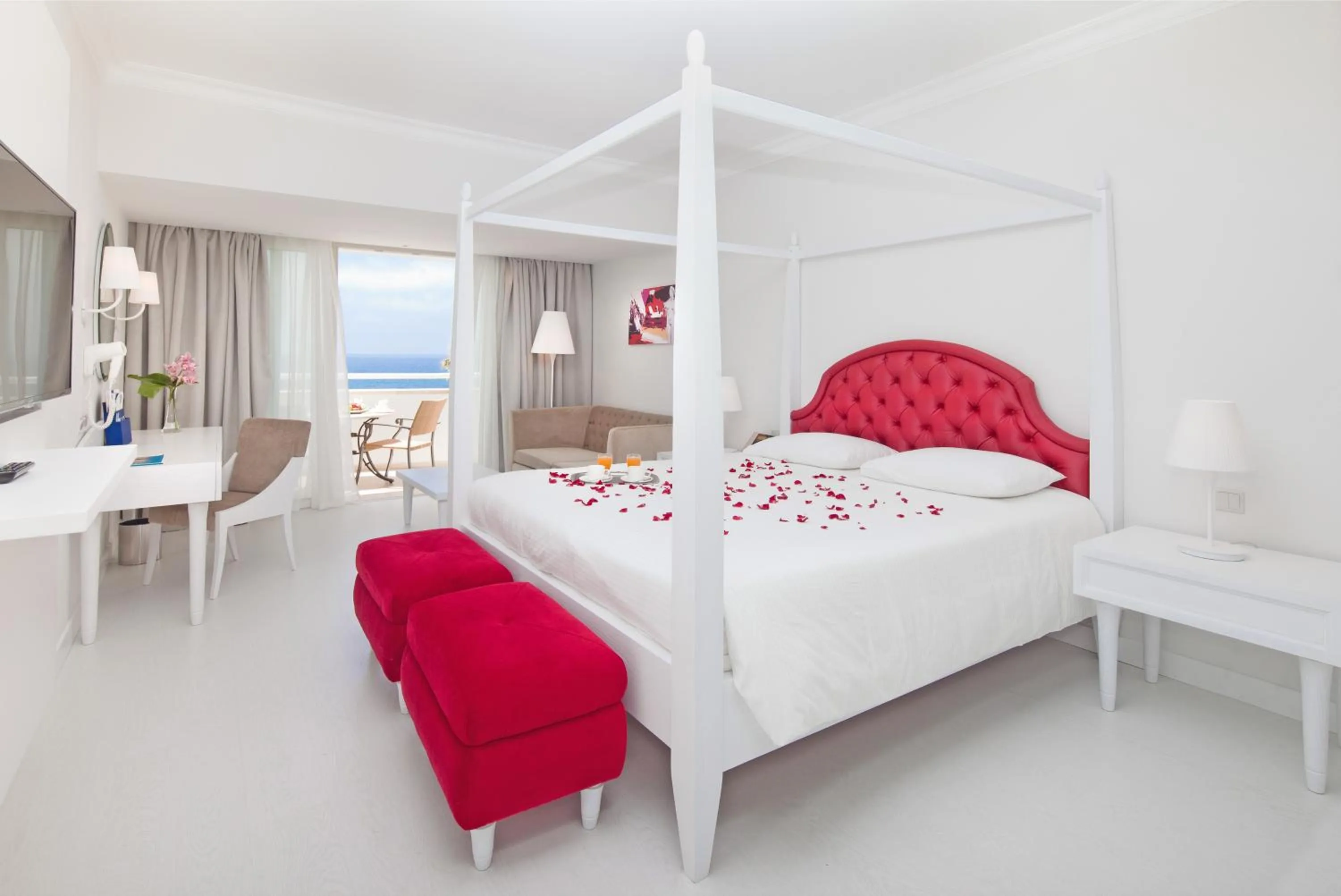 Bedroom, Bed in Olympic Lagoon Resort Paphos