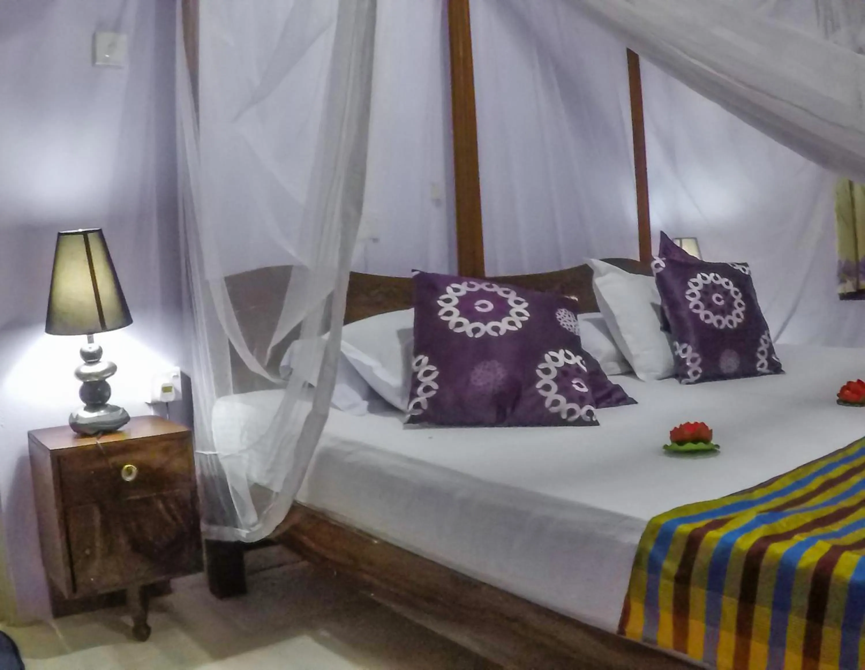 Bed in Wijenayake's - Beach Haven Guest House - Galle Fort