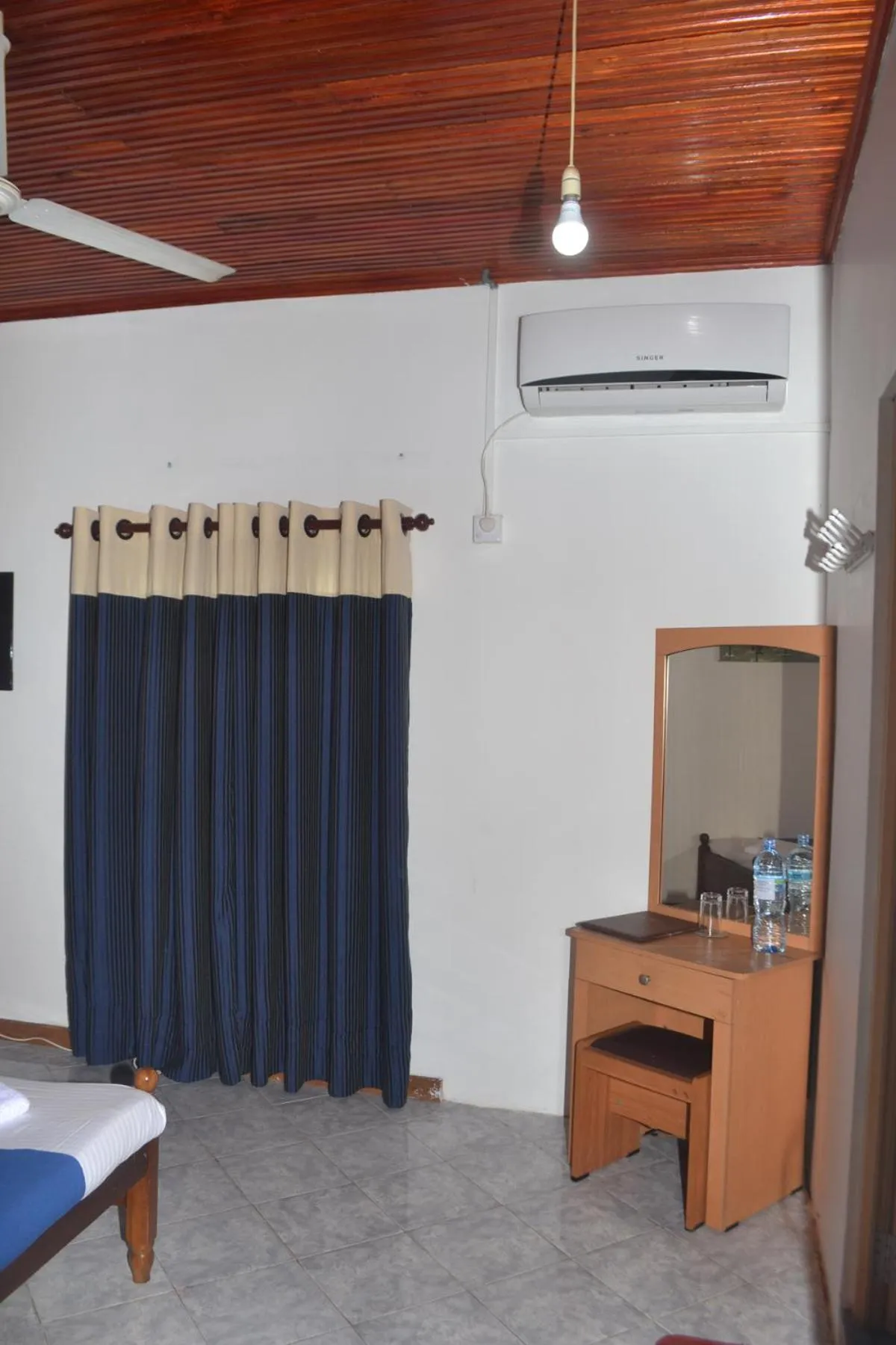 Bathroom in Hotel Thilon