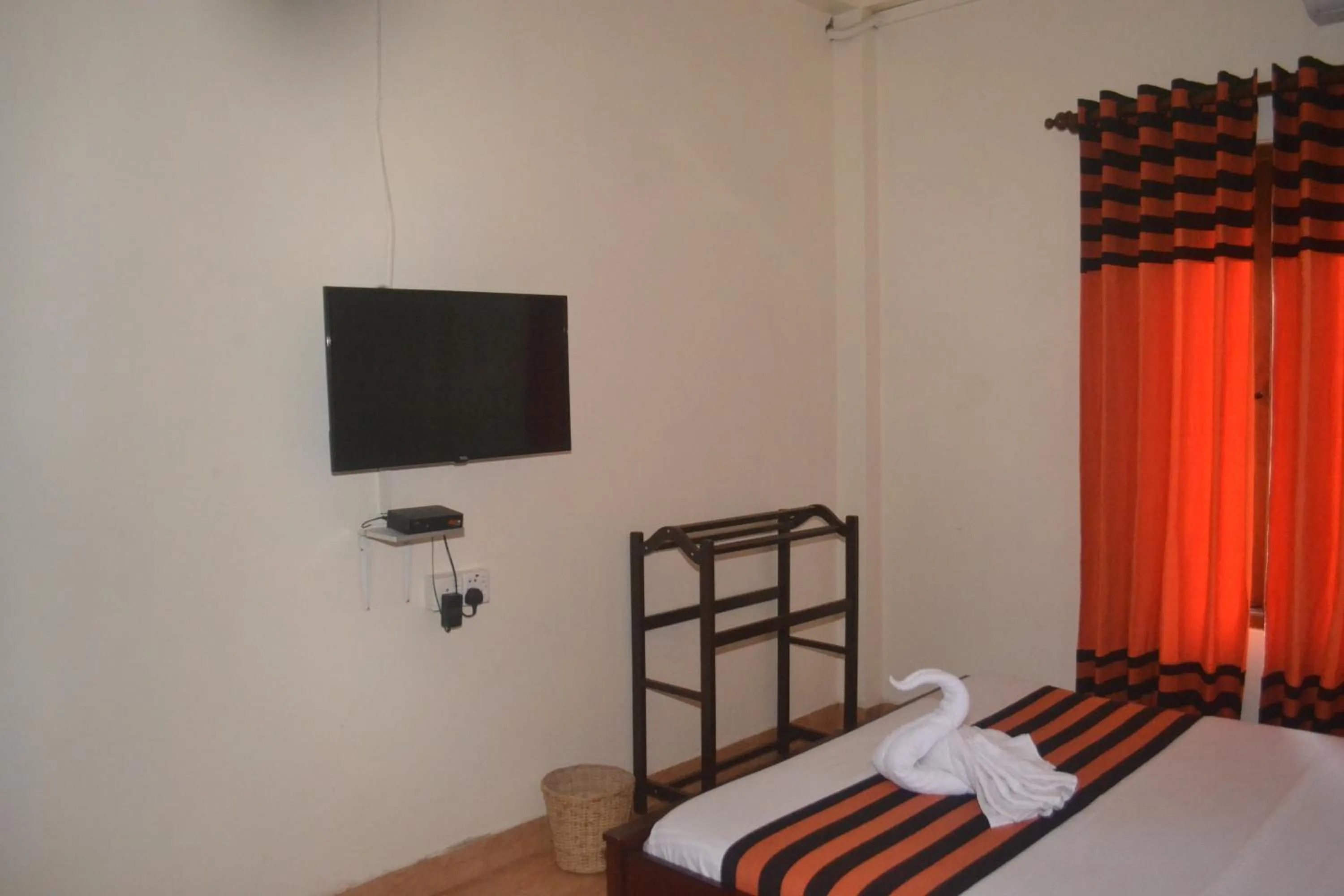 Bedroom, Bed in Hotel Thilon