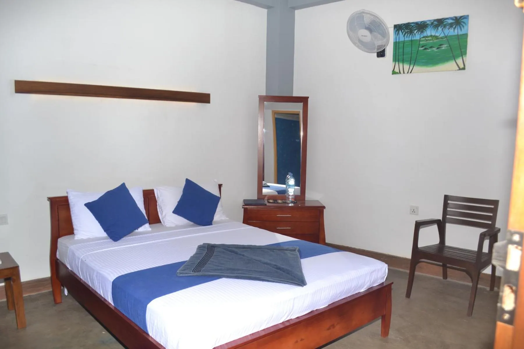 Photo of the whole room, Bed in Hotel Thilon