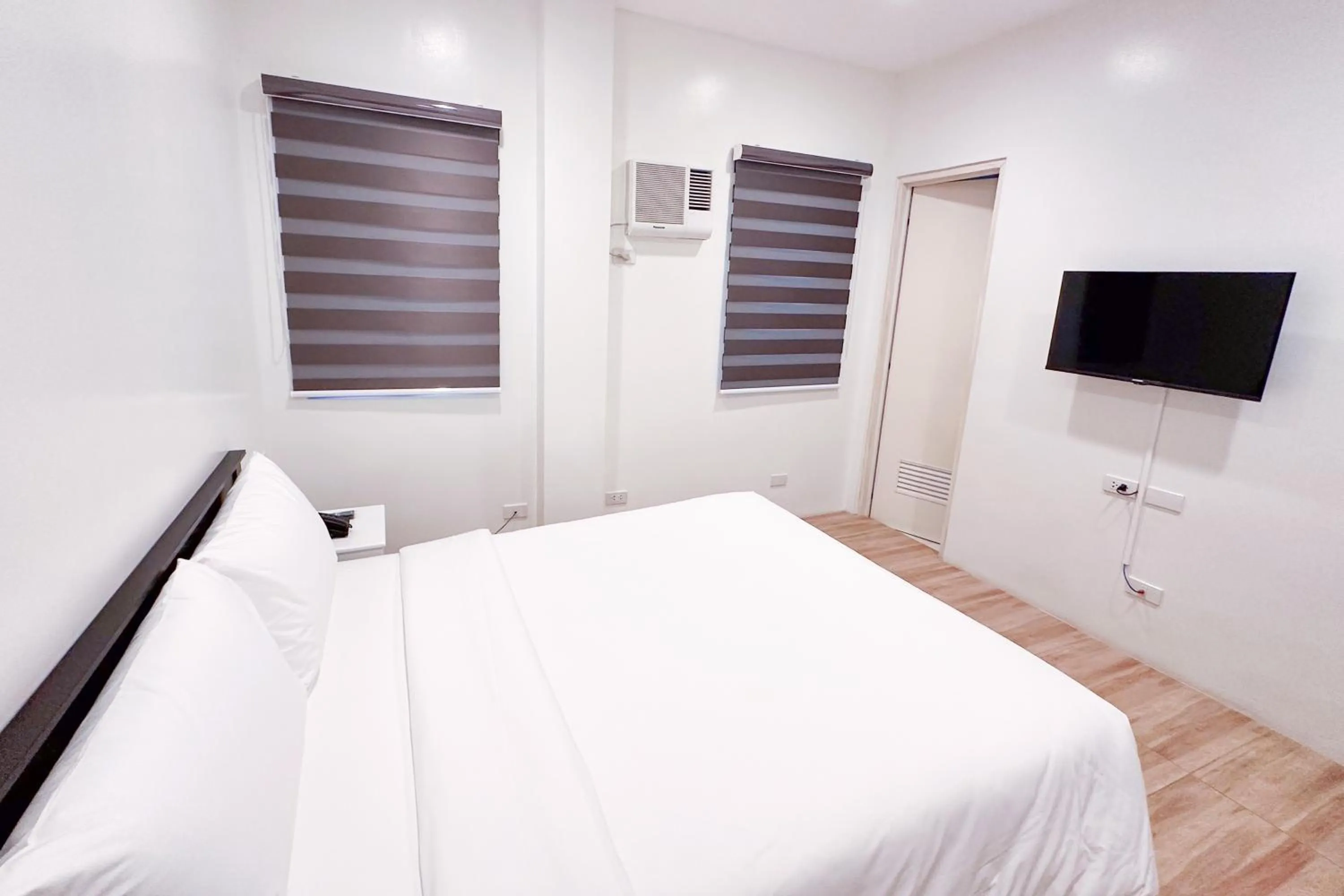 Bed in SANTOS Pension House