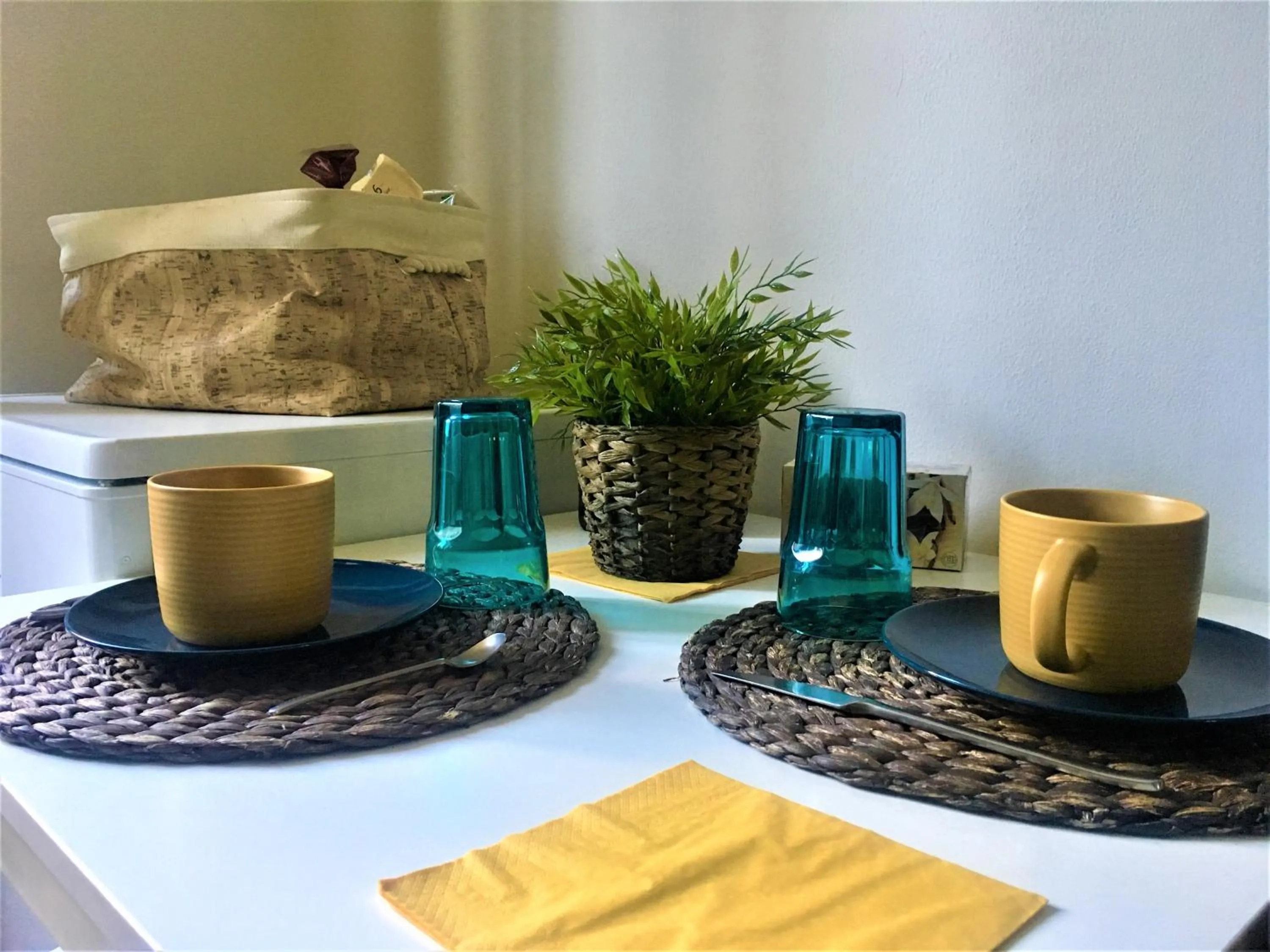 Coffee/tea facilities in Guest Art Trastevere Station with AC