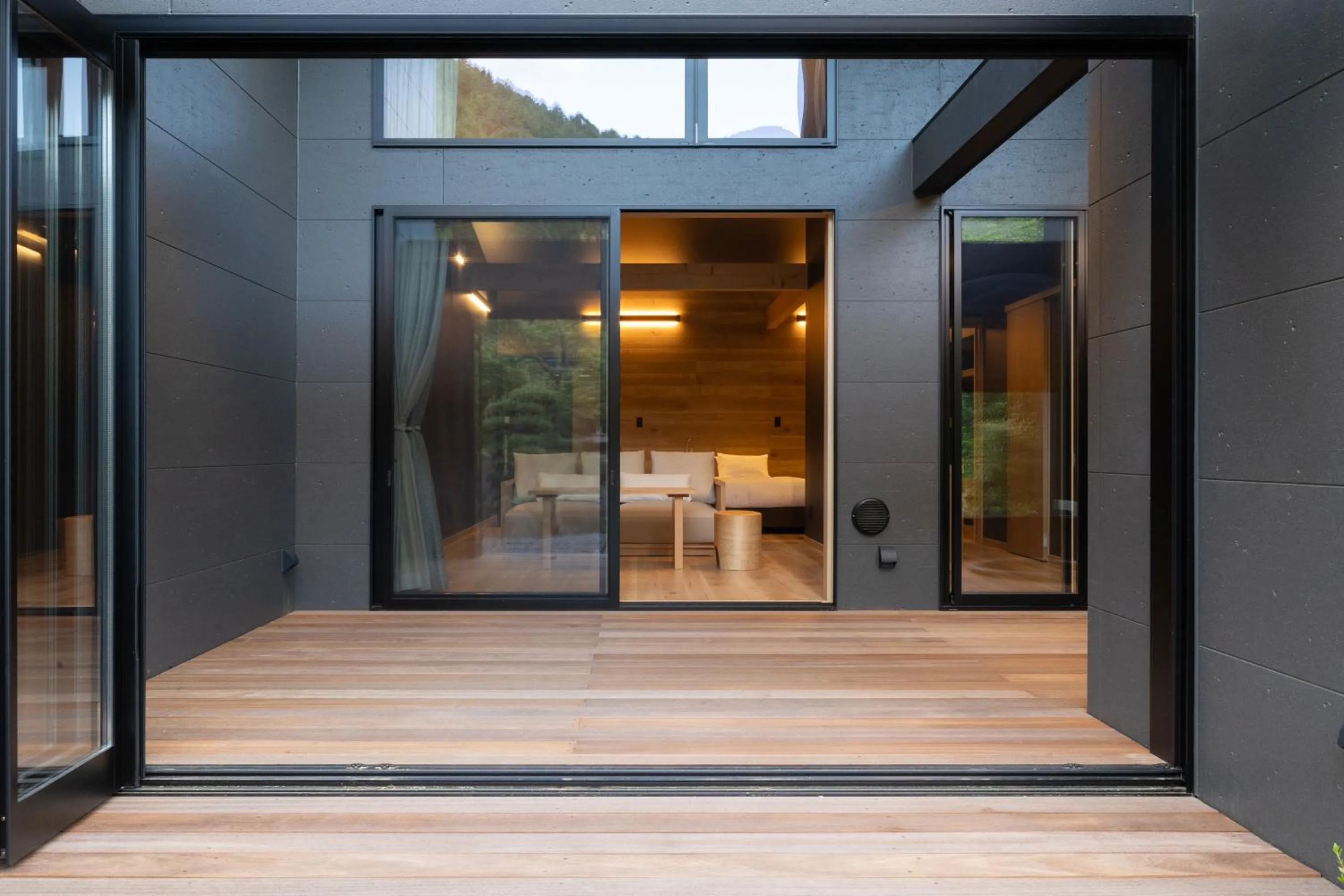 Balcony/Terrace in 7c villa and winery