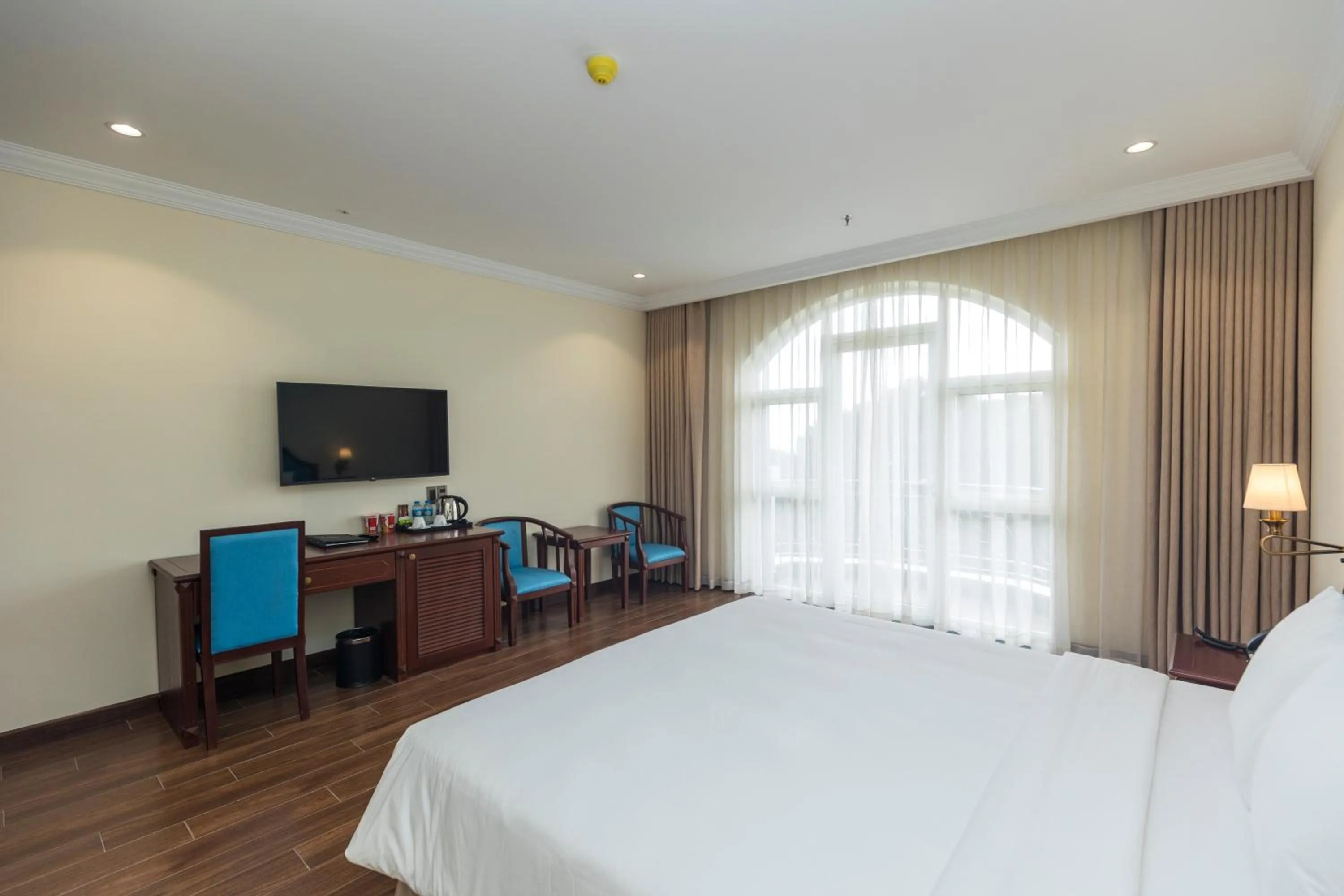 Photo of the whole room, Bed in CALYSSA HOTELS & VILLAGE