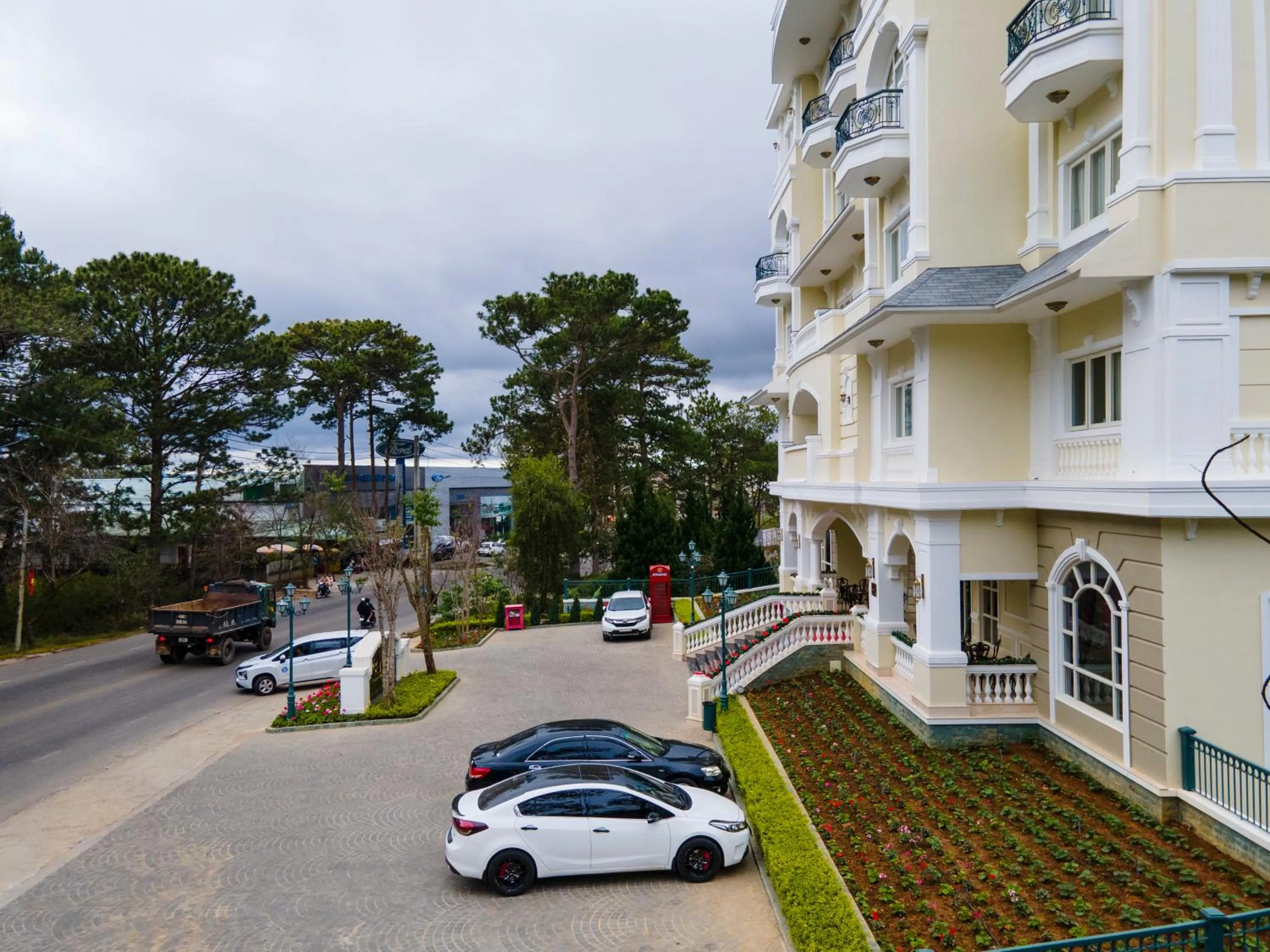 Street view in CALYSSA HOTELS & VILLAGE