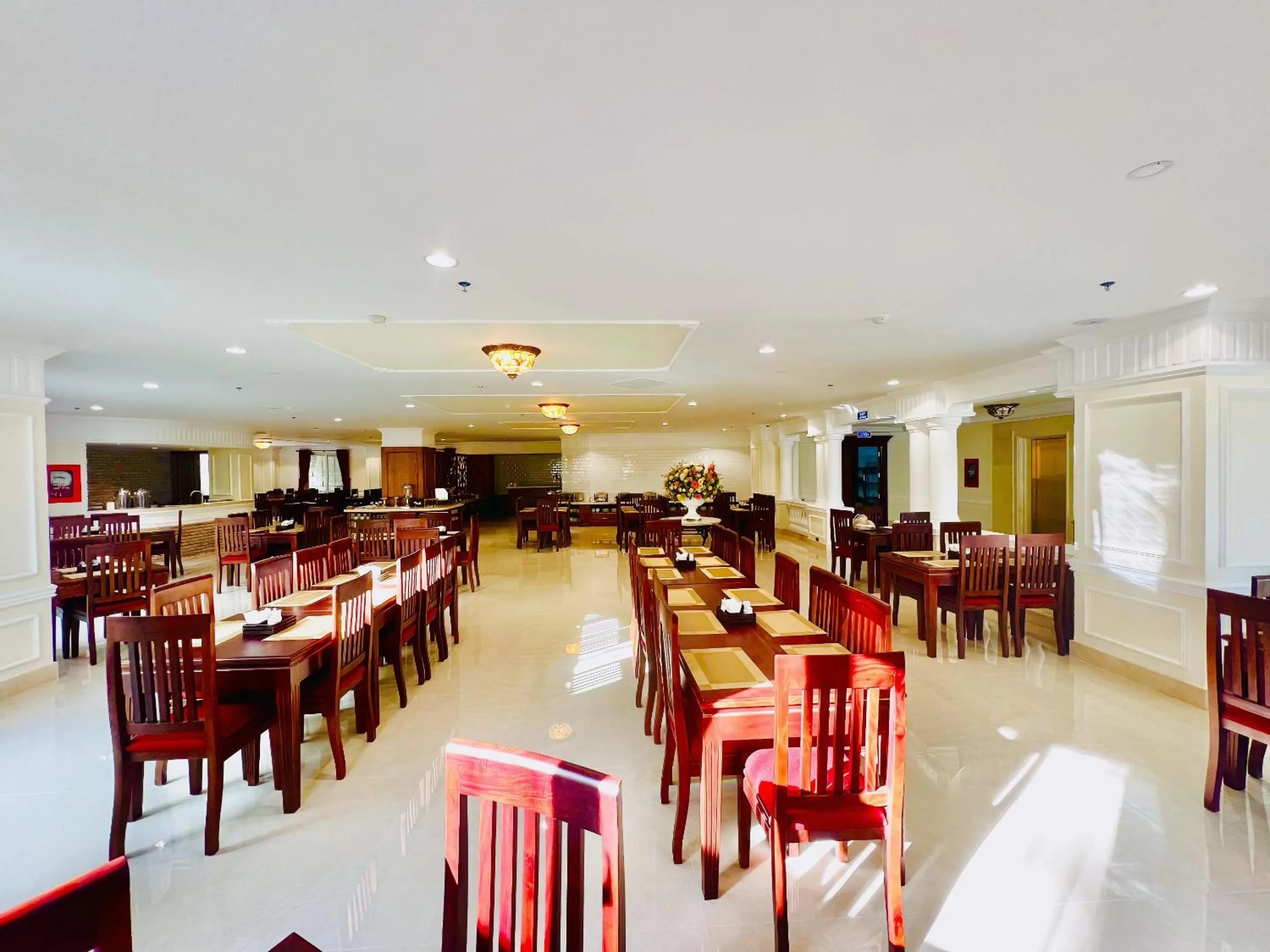 Restaurant/places to eat in CALYSSA HOTELS & VILLAGE