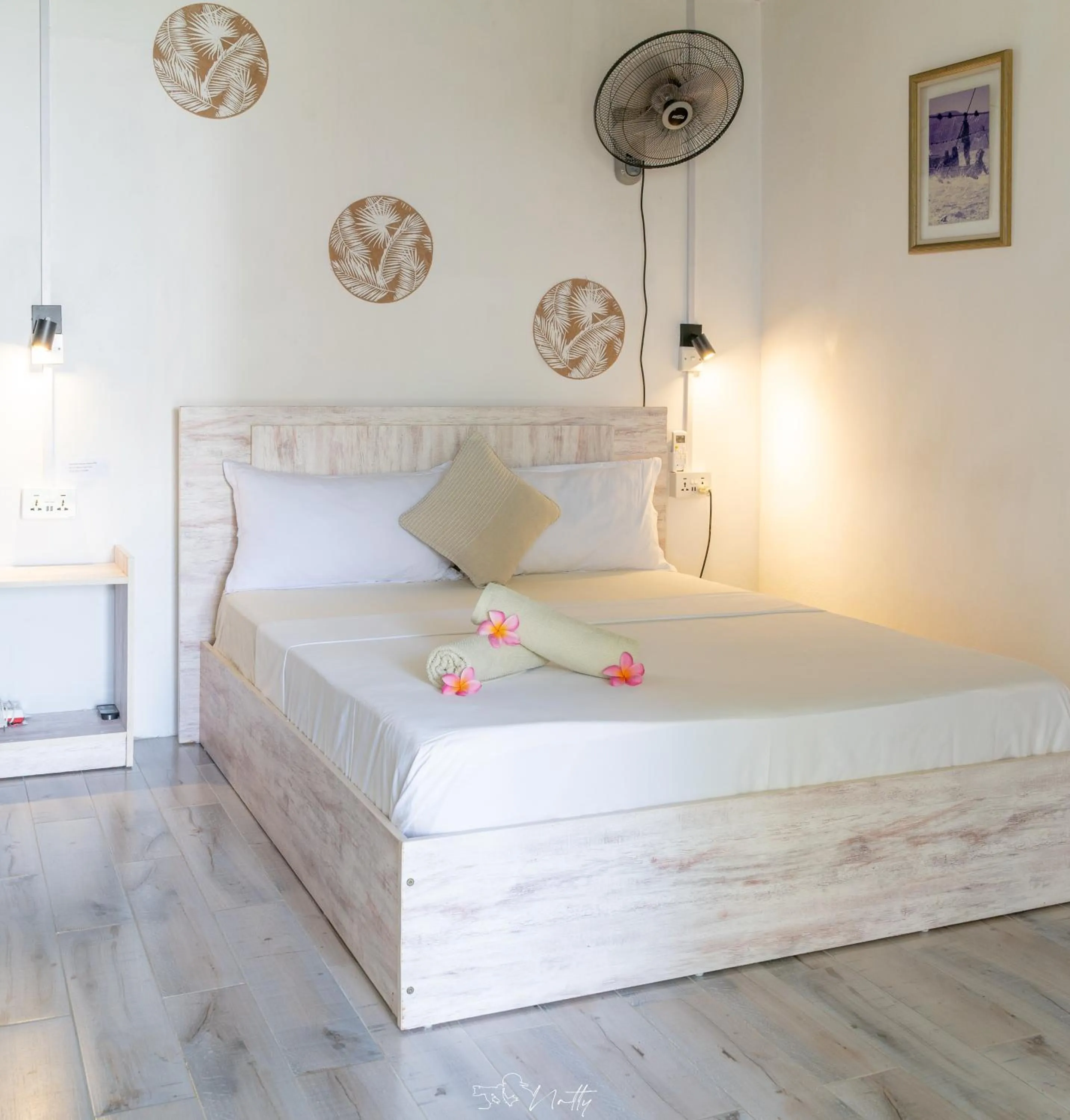 Bedroom, Bed in Residence Foulsafat