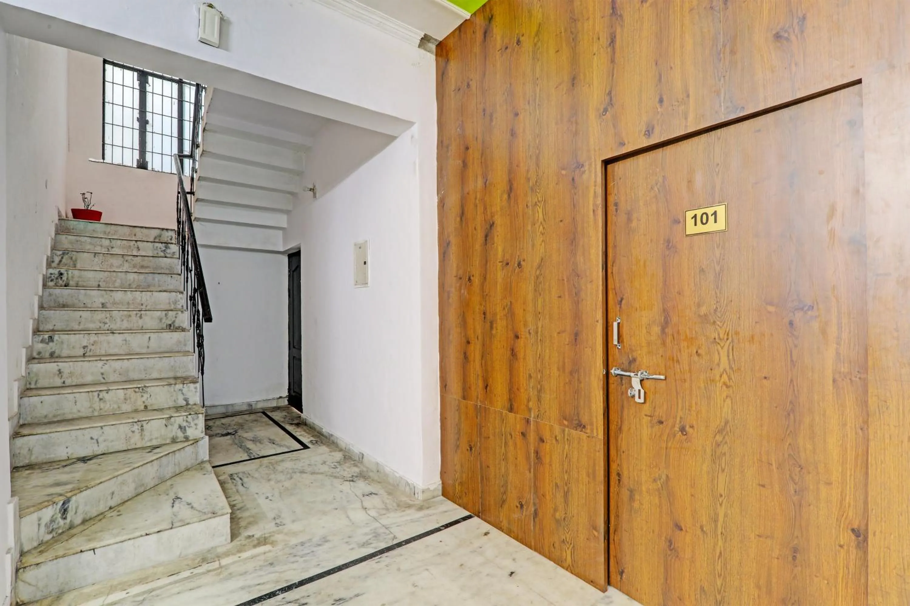 Lobby or reception in Hotel O Drip Stay Inn