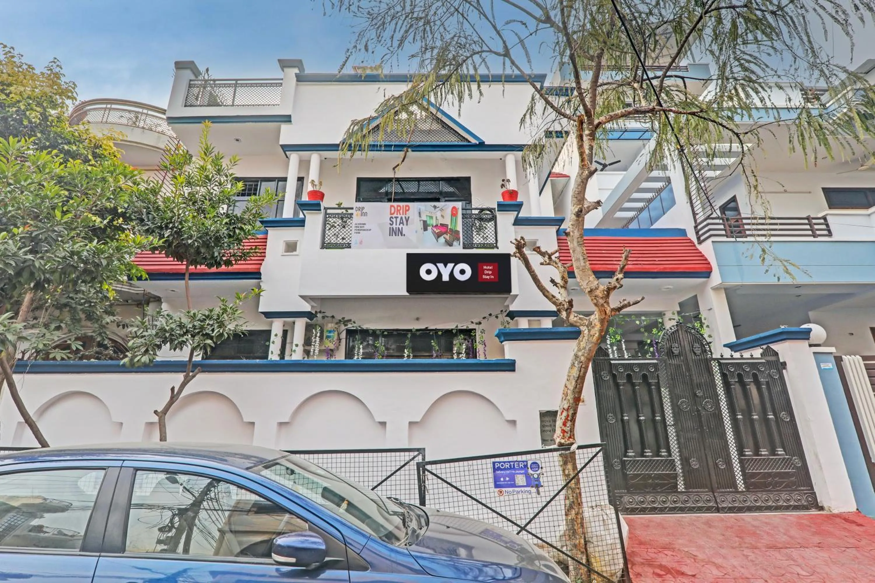 Facade/entrance in Hotel O Drip Stay Inn