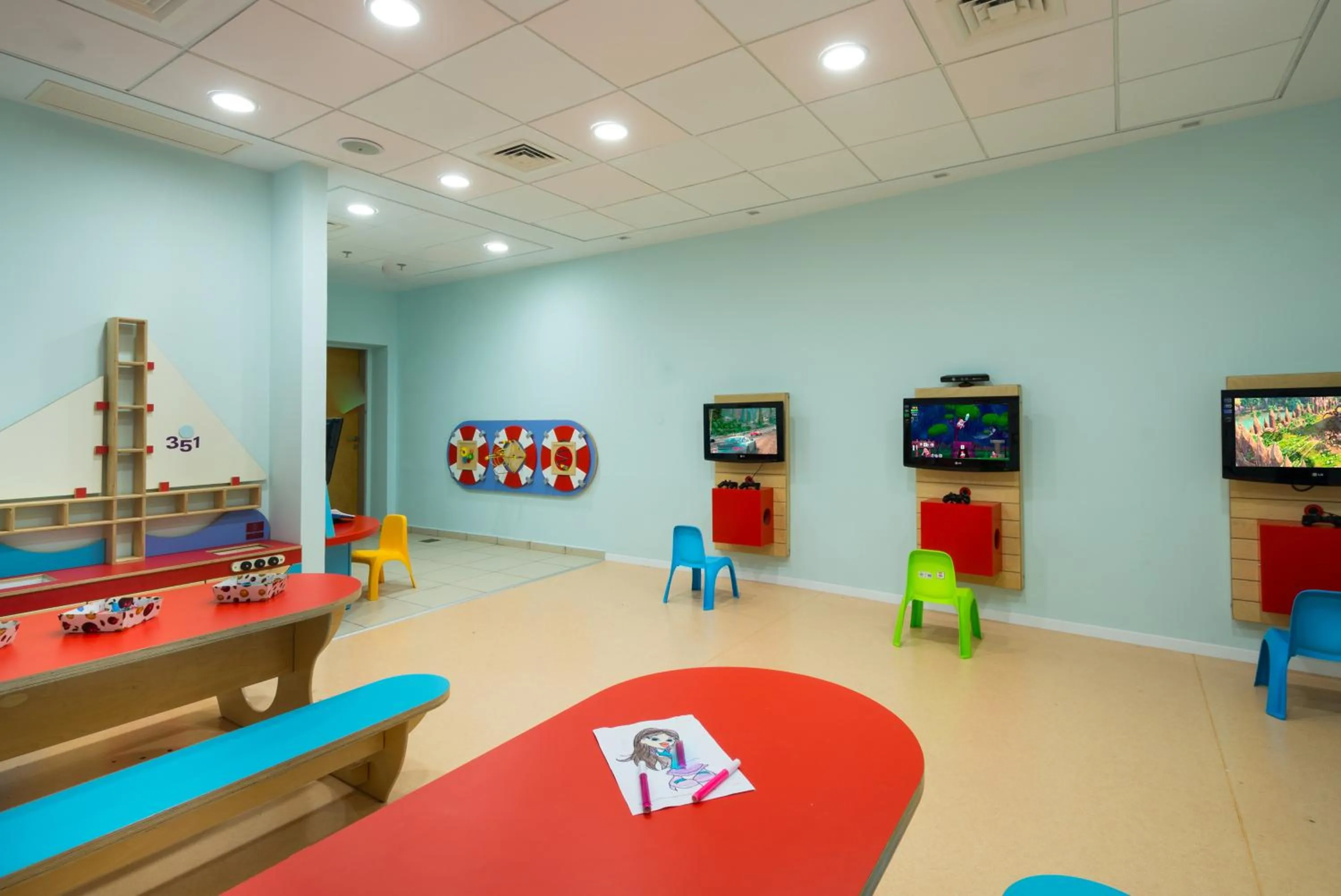 Kids's club in Leonardo Plaza Ashdod