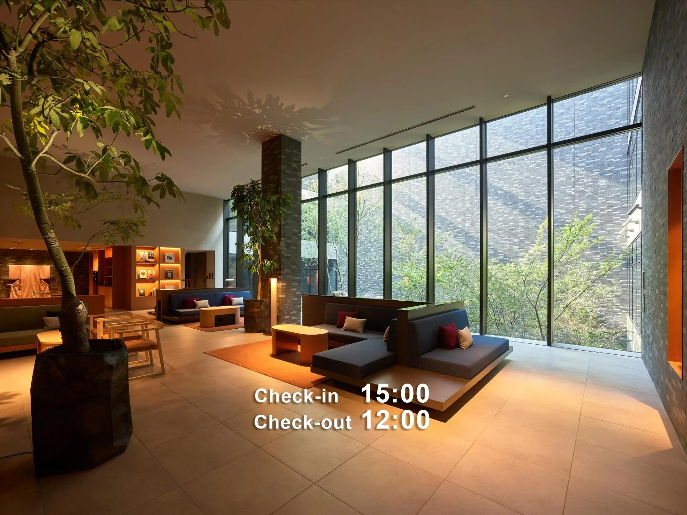 Lobby or reception in Mitsui Garden Hotel Kyoto Sanjo PREMIER Lobby or reception in Mitsui Garden Hotel Kyoto Sanjo PREMIER