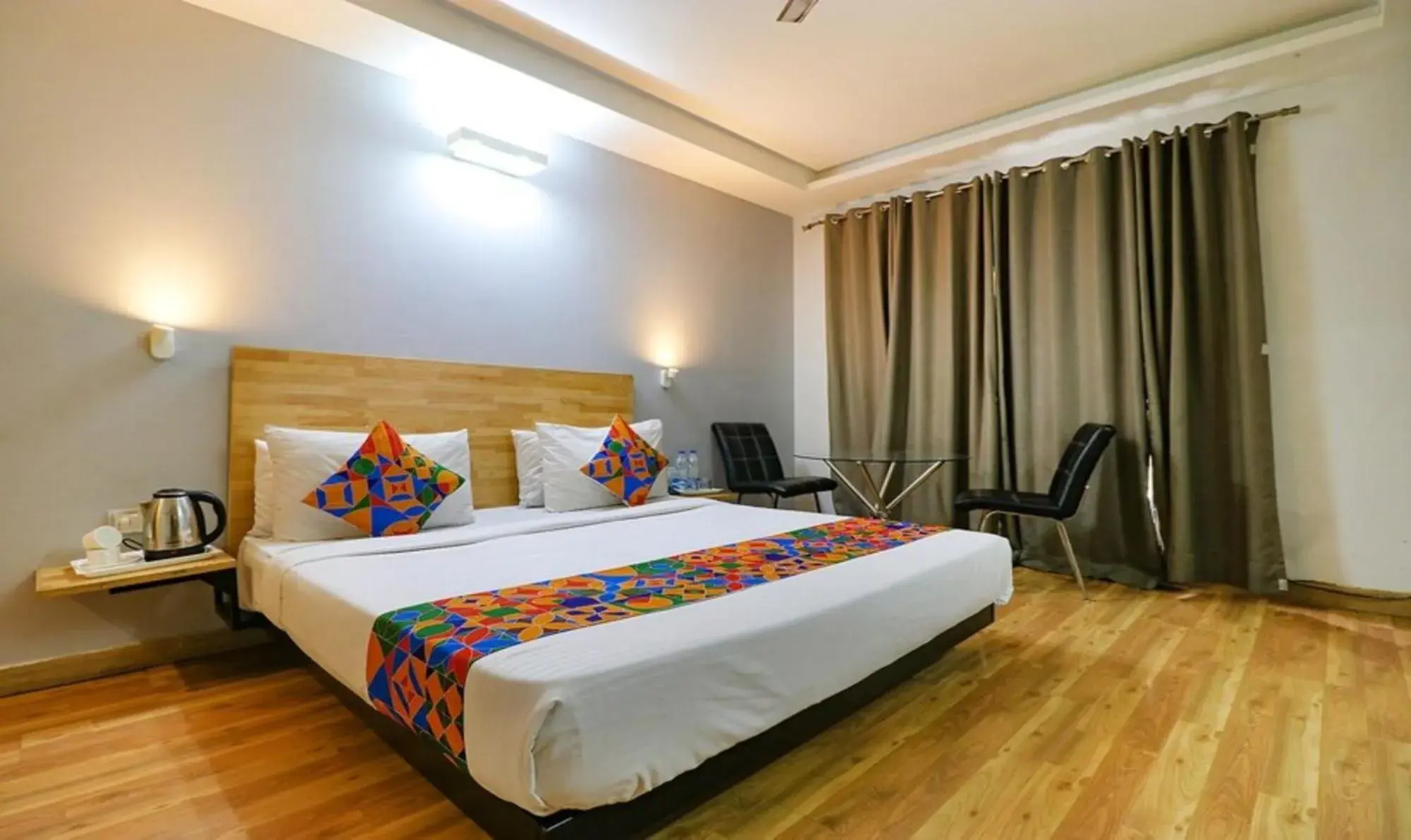 Deluxe Room - single occupancy in FabHotel Majestic JPM I Deluxe Room - single occupancy in FabHotel Majestic JPM I