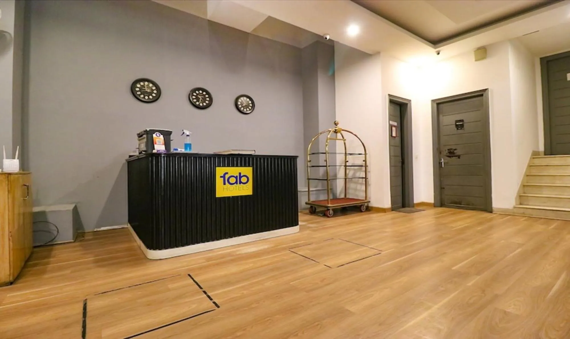 Lobby or reception in FabHotel Majestic JPM I