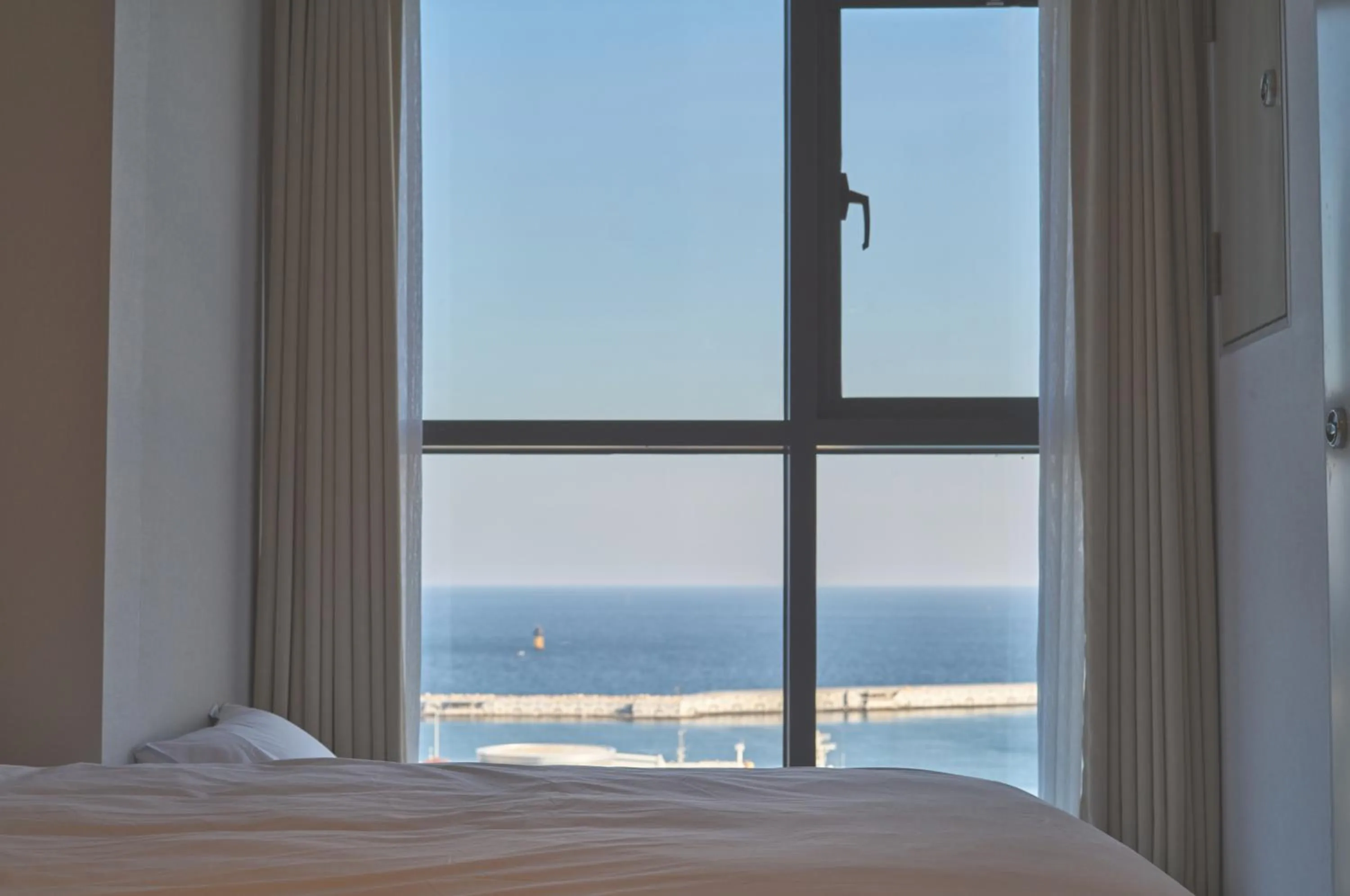 View (from property/room), Bed in UH FLAT The SOKCHO