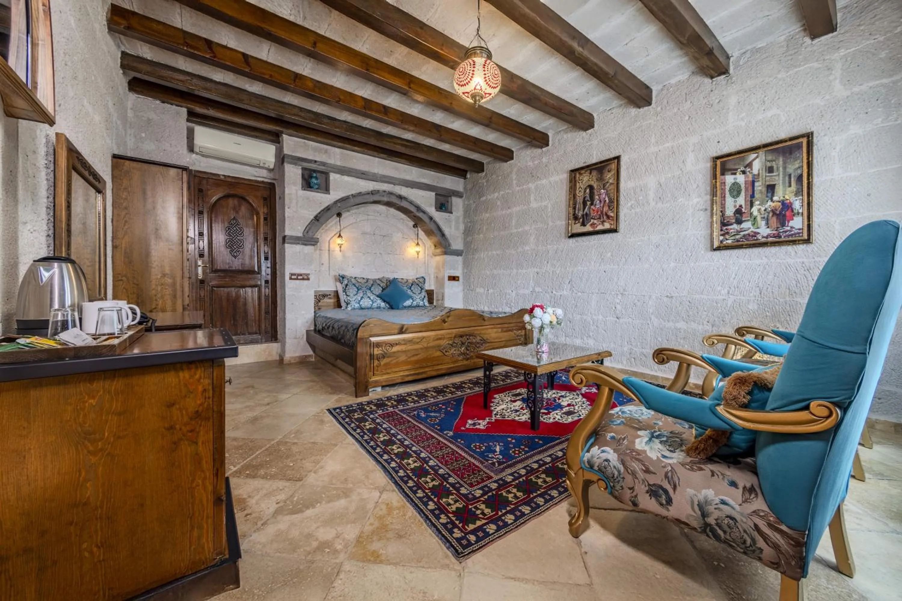 Bed in Cappadocia Inn Cave Hotel