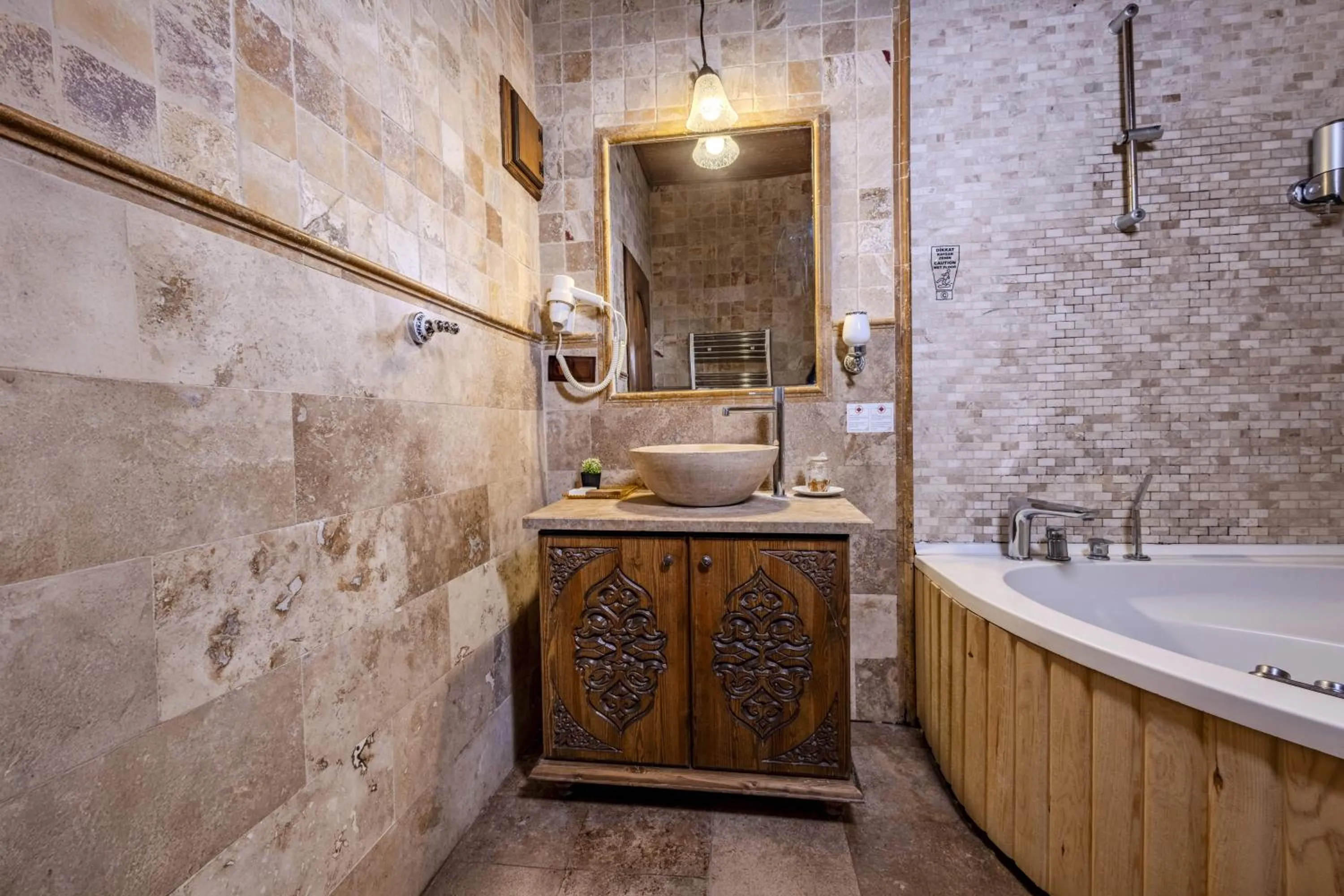 Shower in Cappadocia Inn Cave Hotel