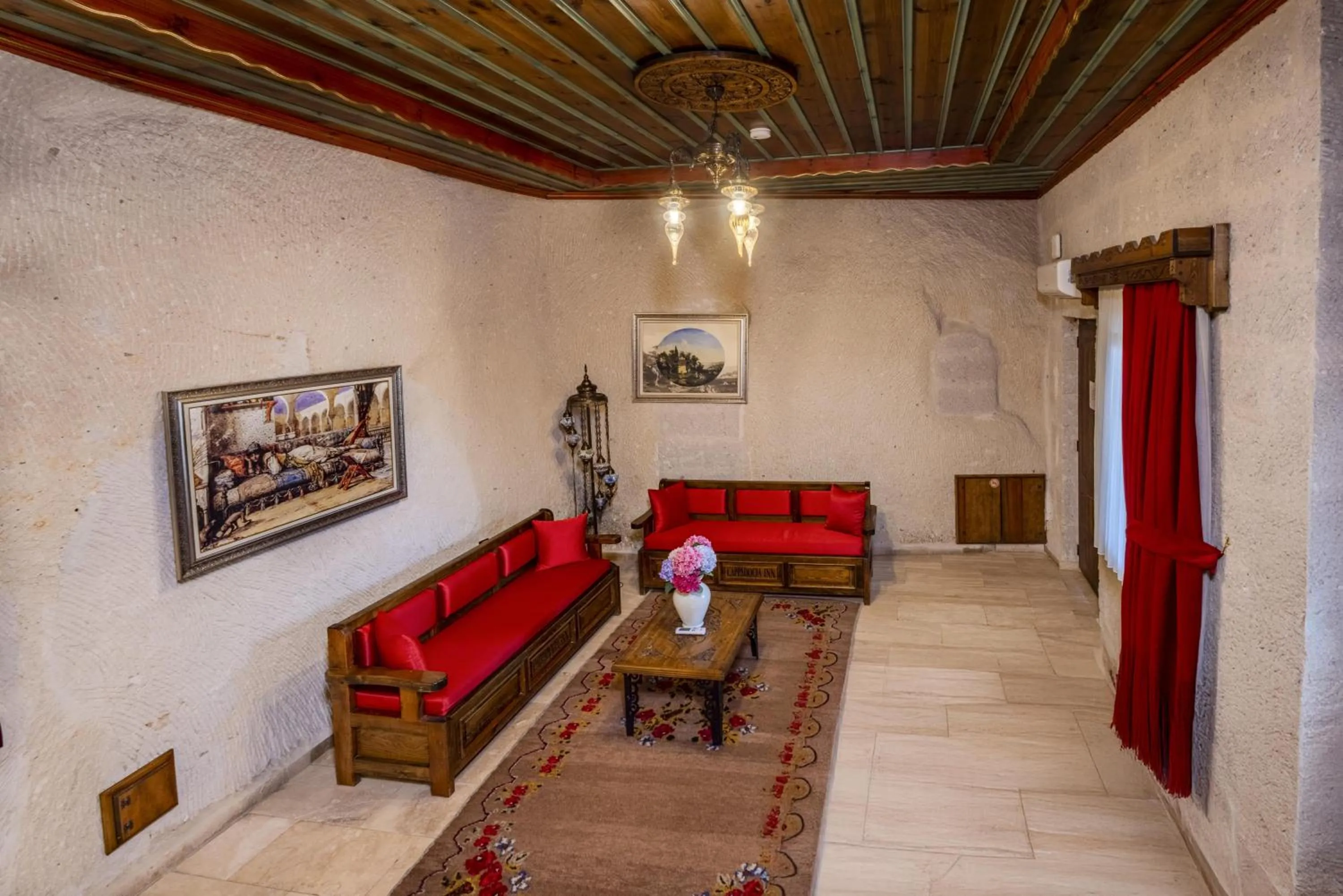 TV and multimedia in Cappadocia Inn Cave Hotel