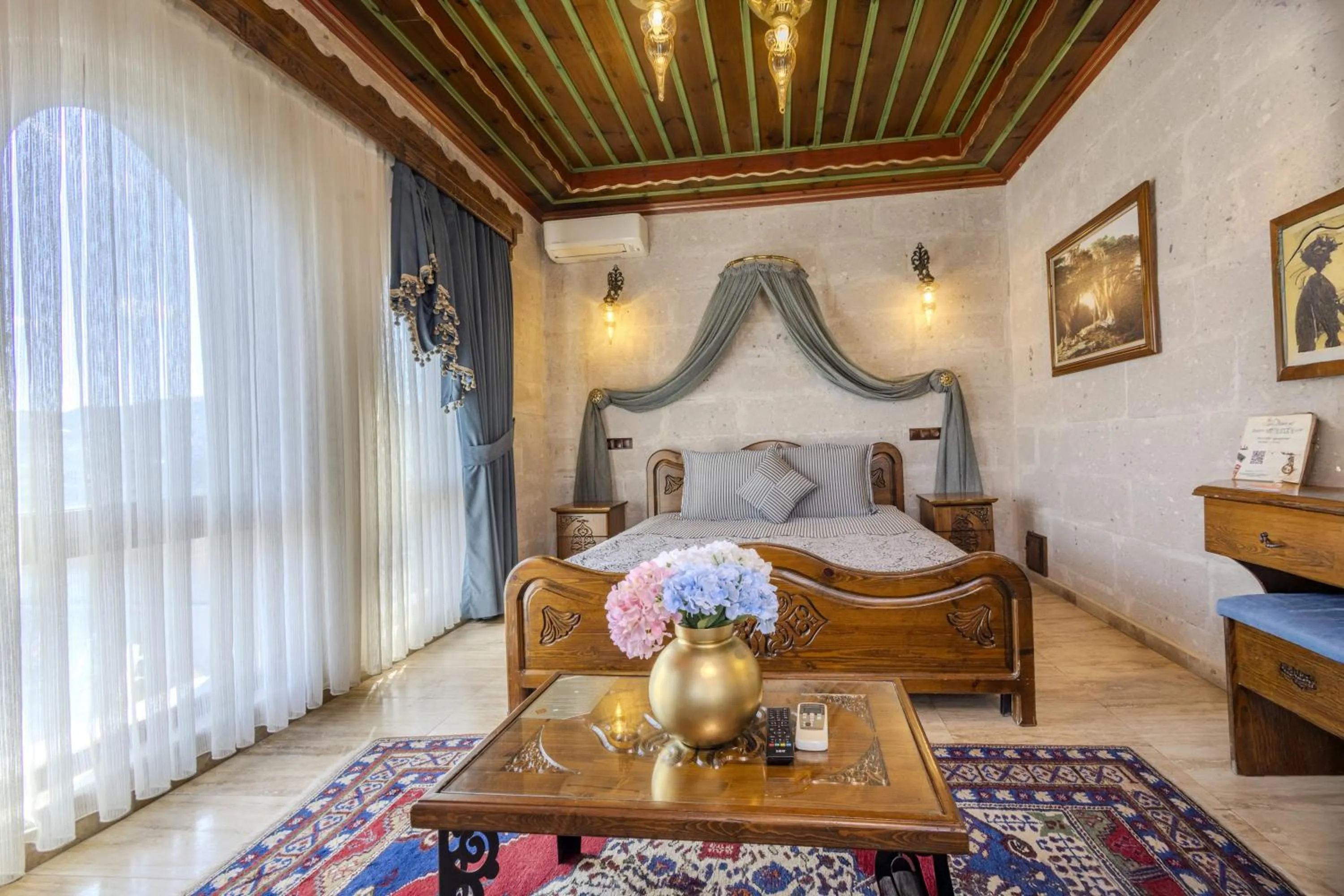 Bed in Cappadocia Inn Cave Hotel