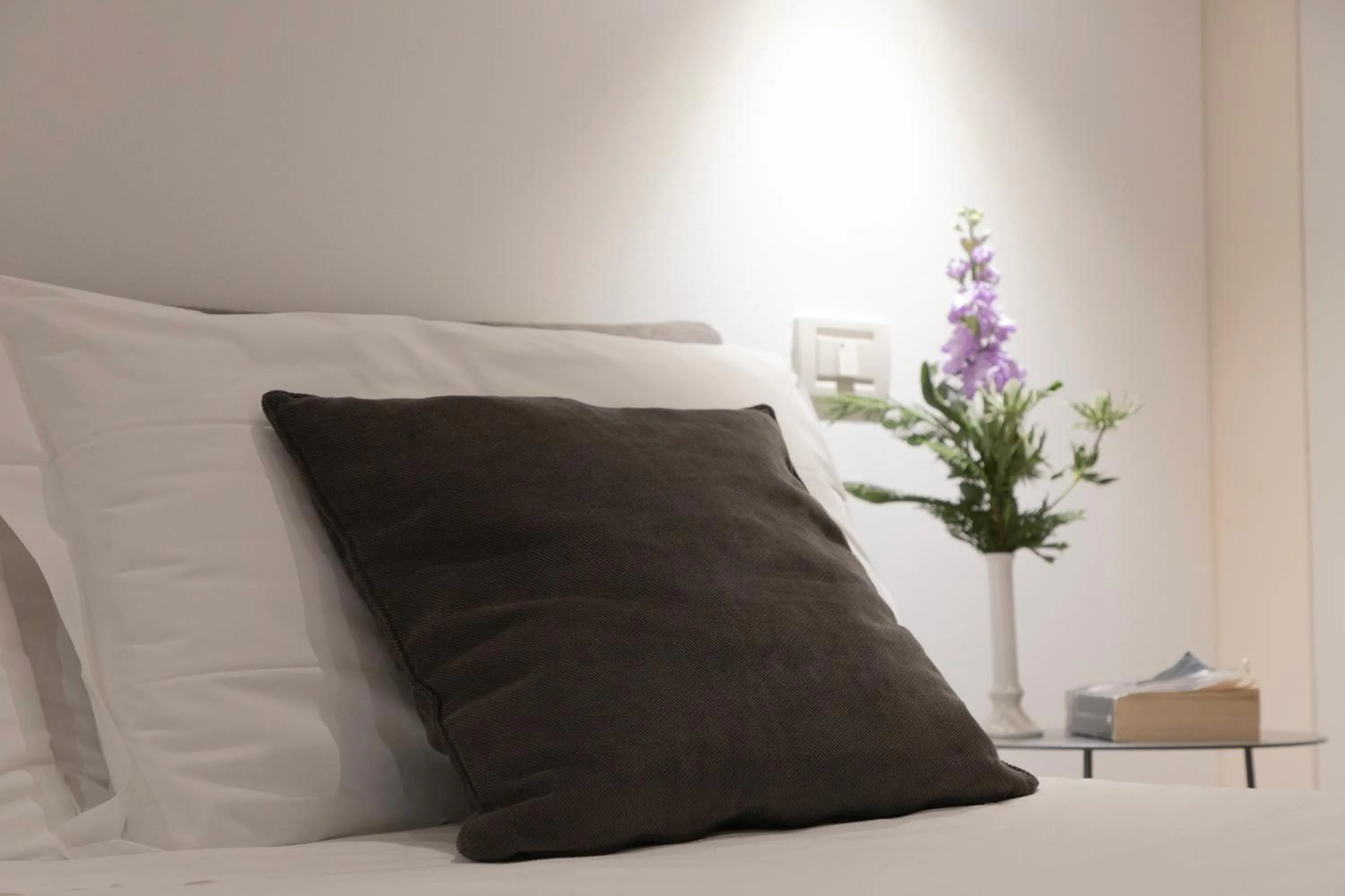 Bed in Residence Victoria