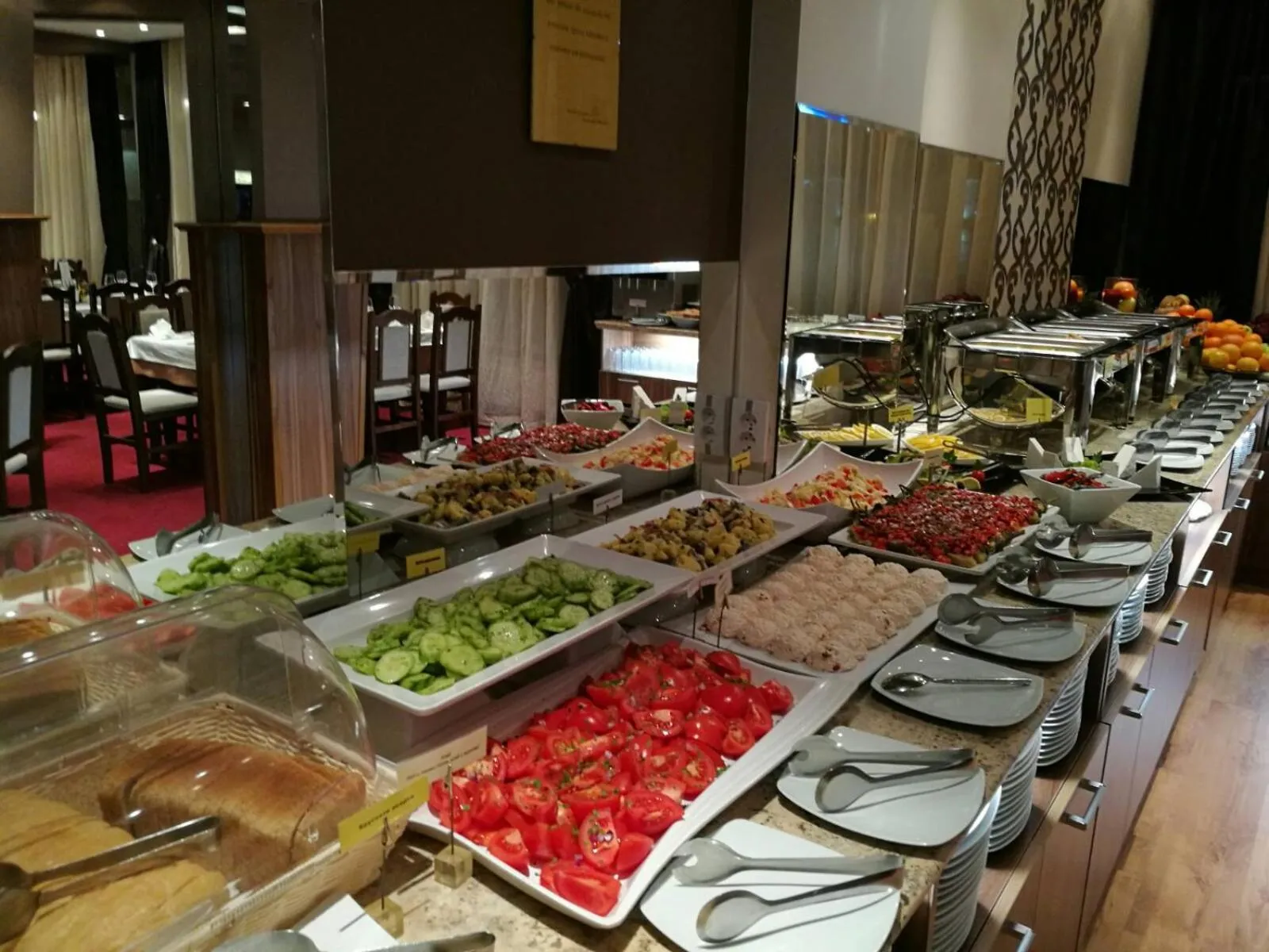 Restaurant/places to eat in Paradise SPA Hotel