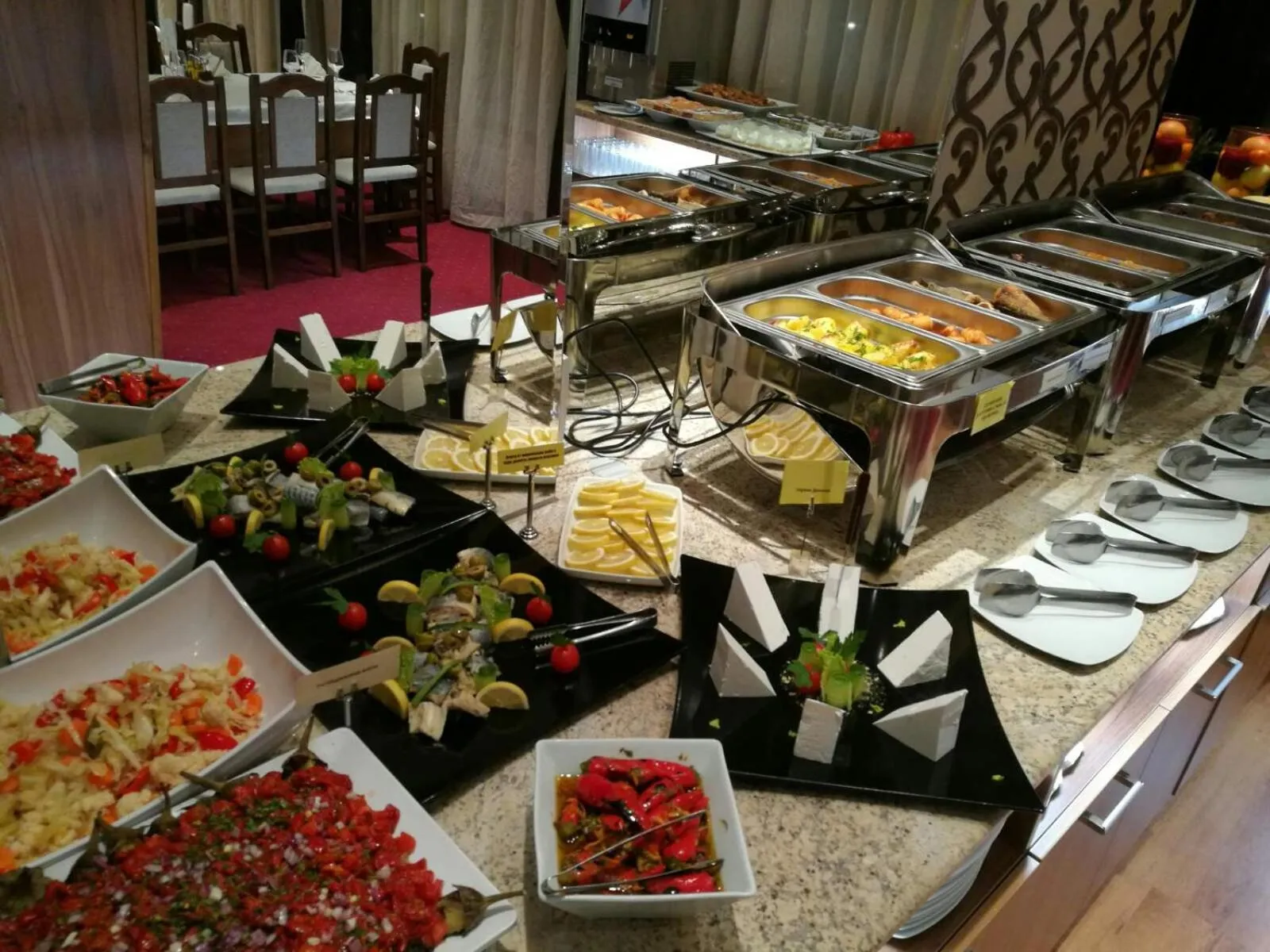 Food in Paradise SPA Hotel