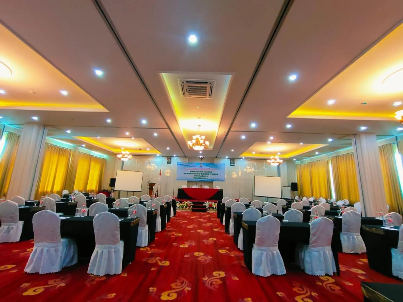 Banquet/Function facilities in Sindoro Hotel Cilacap By Conary