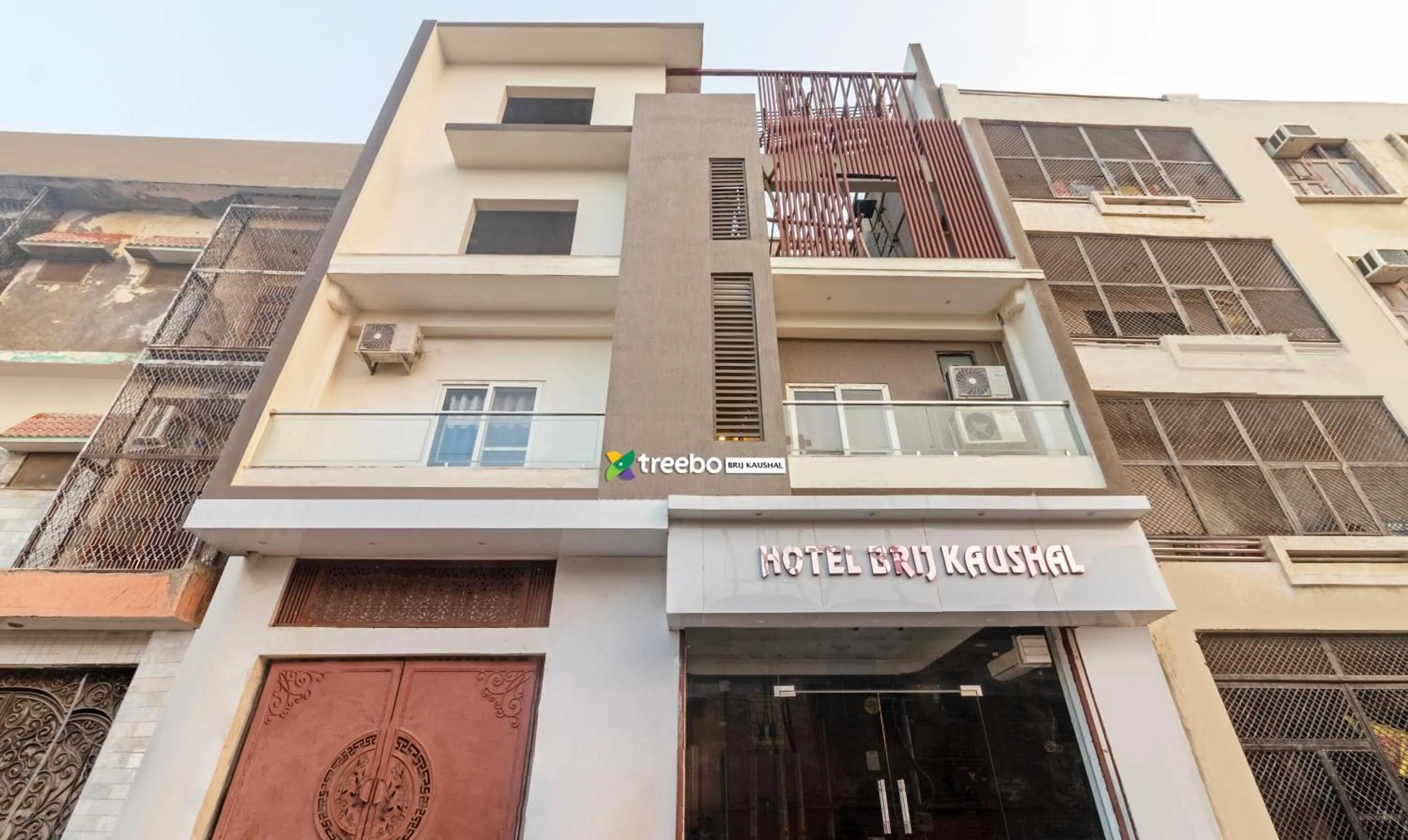 Property building in Treebo Brij Kaushal, Near Prem Mandir