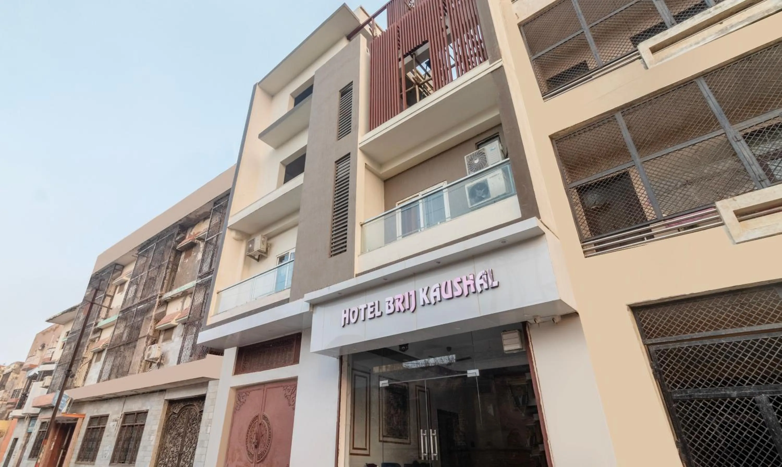 Property building in Treebo Brij Kaushal, Near Prem Mandir
