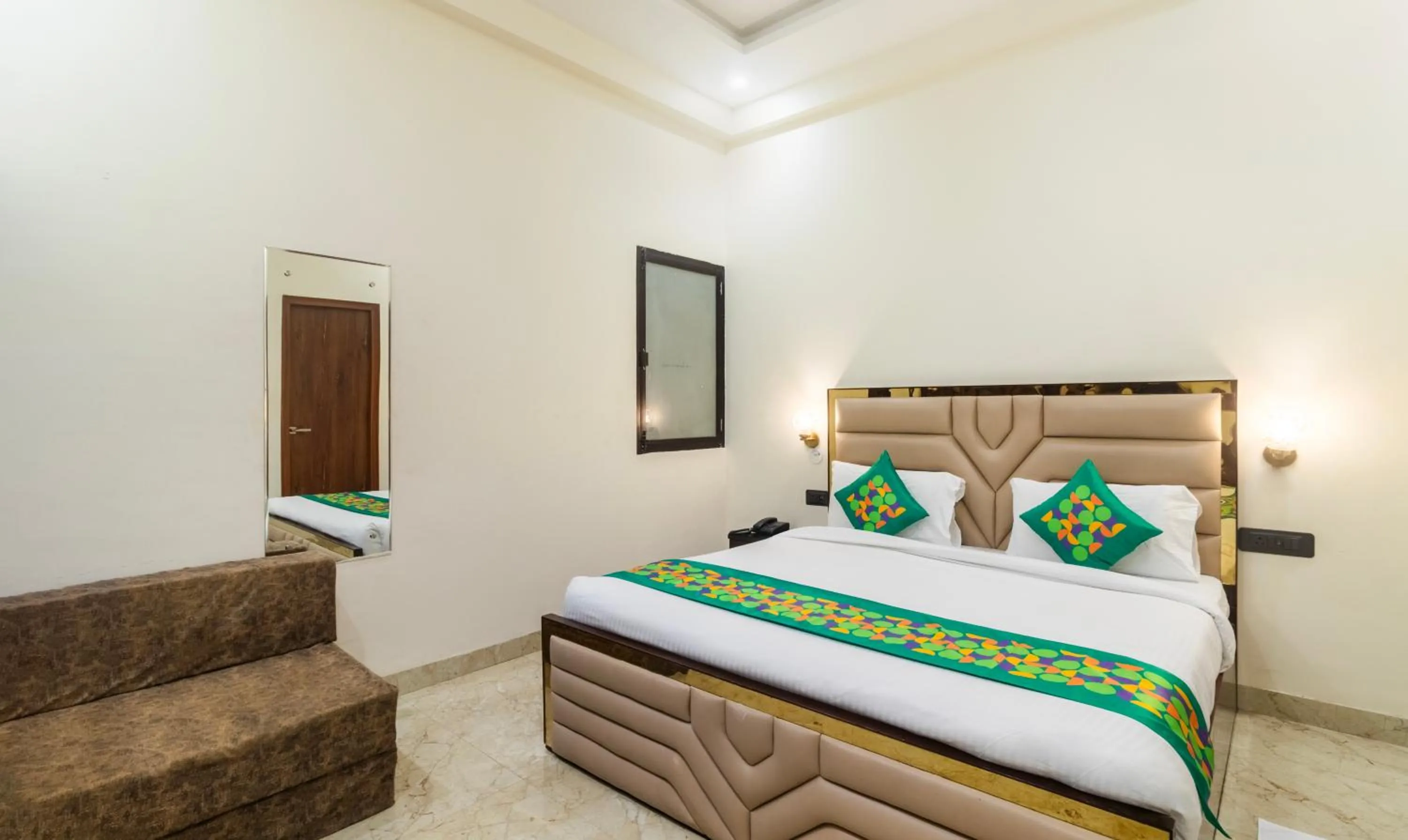 Bedroom, Bed in Treebo Brij Kaushal, Near Prem Mandir