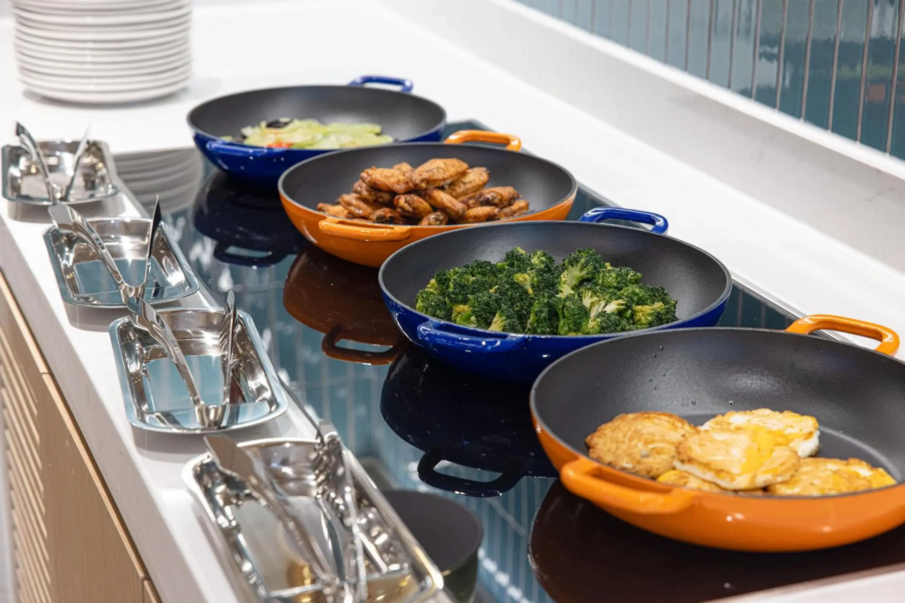 Restaurant/places to eat in Home2 Suite by Hilton Dongguan Shijie Restaurant/places to eat in Home2 Suite by Hilton Dongguan Shijie